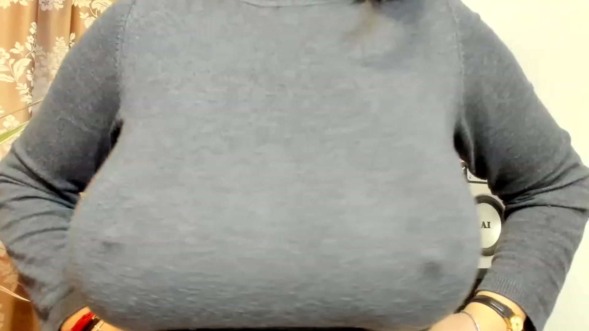 Gallery image thumbnail from RalBigtits's myfreecams stream on, 11/18/2022, 08:27 image 12 of 20
