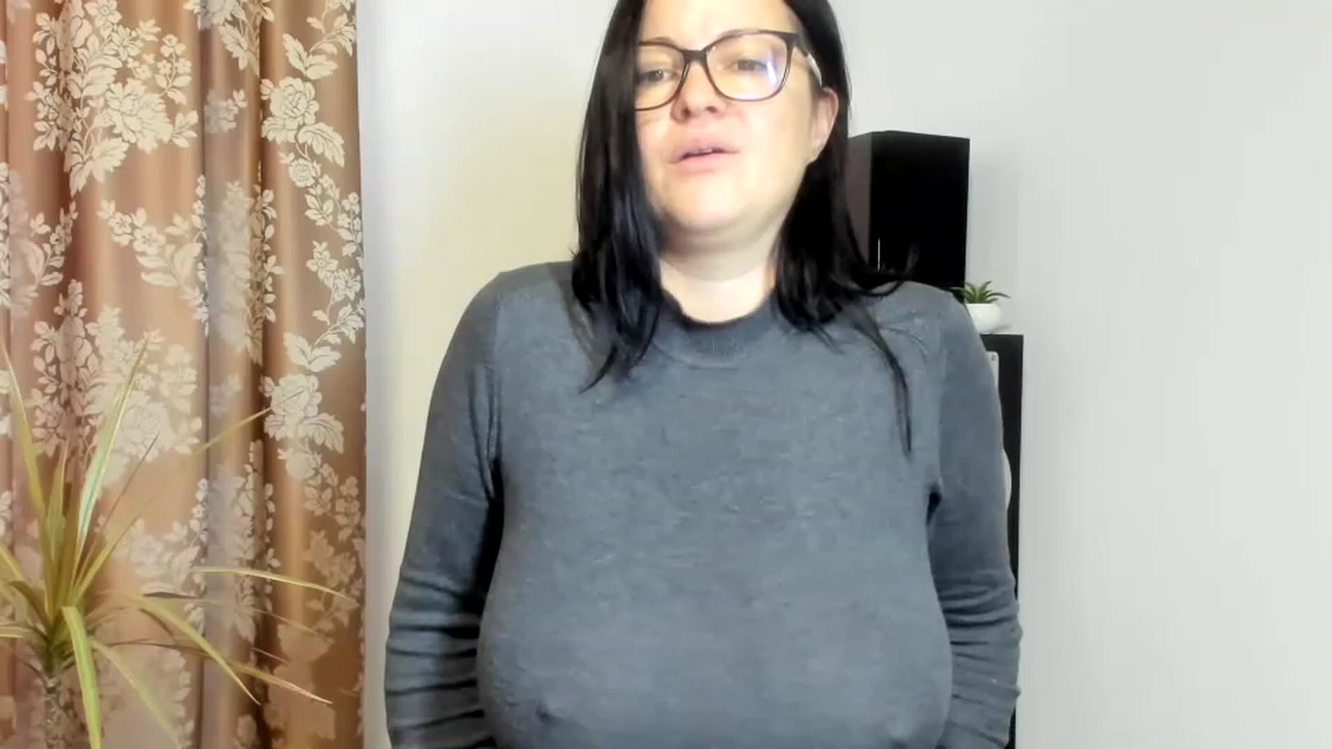 Gallery image thumbnail from RalBigtits's myfreecams stream on, 11/18/2022, 08:27 image 4 of 20
