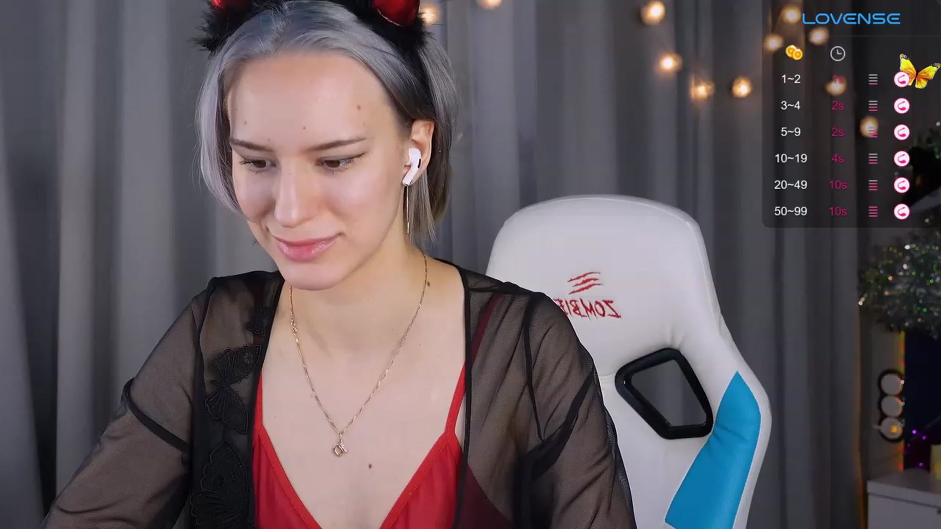 Gallery image thumbnail from RamonaK's myfreecams stream on, 12/25/2023, 11:18 image 13 of 20
