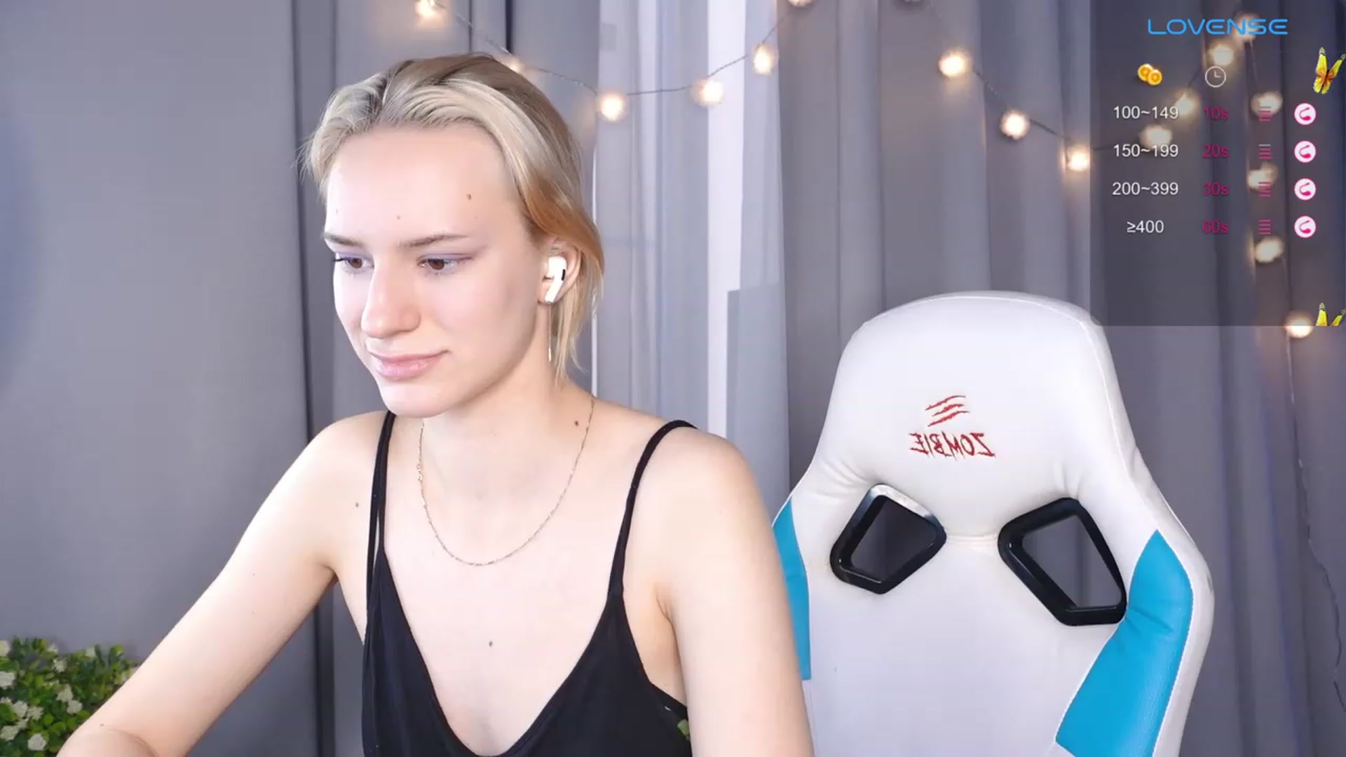 Gallery image thumbnail from RamonaK's myfreecams stream on, 01/22/2024, 11:09 image 20 of 20