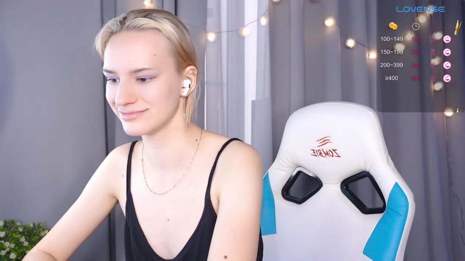 Gallery image thumbnail from RamonaK's myfreecams stream on, 01/22/2024, 11:09 image 19 of 20
