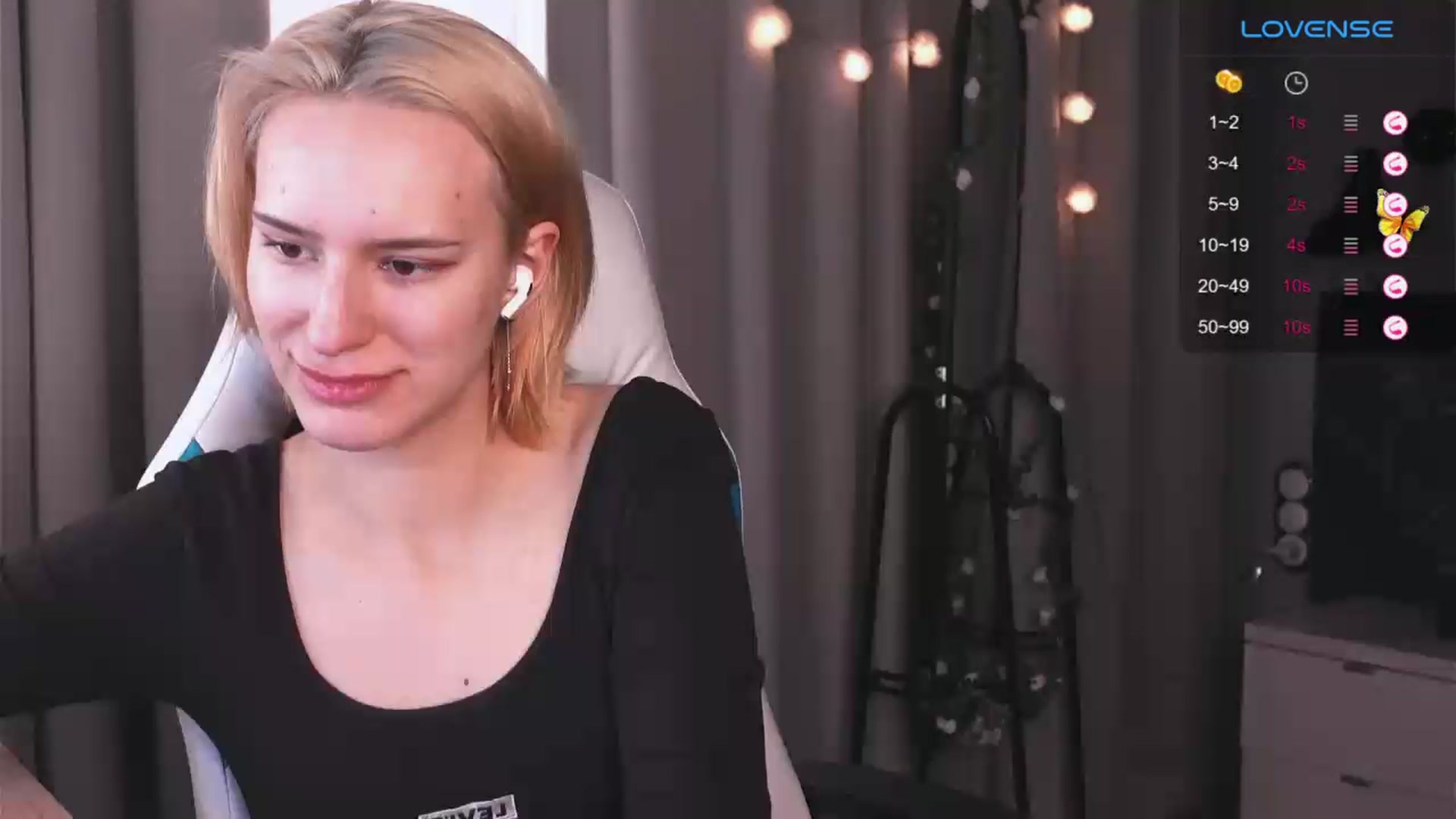 Gallery image thumbnail from RamonaK's myfreecams stream on, 03/04/2024, 11:54 image 17 of 20