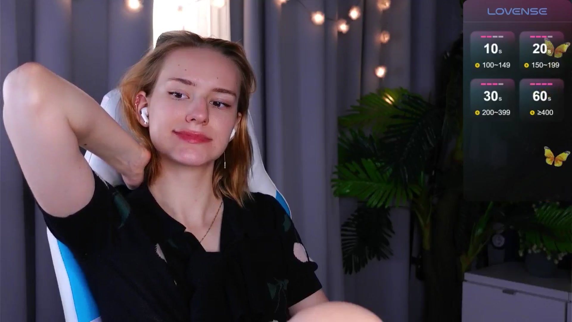 Gallery image thumbnail from RamonaK's myfreecams stream on, 05/02/2024, 10:40 image 13 of 20