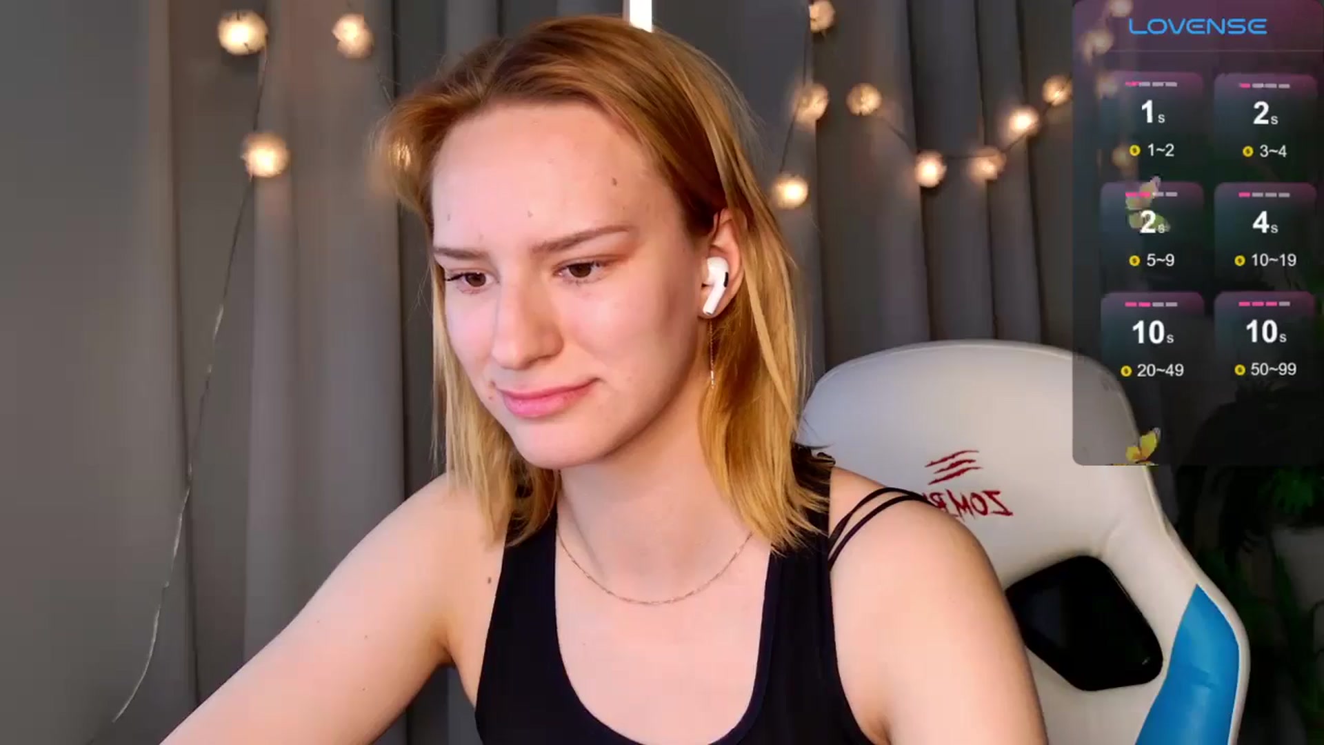 Gallery image thumbnail from RamonaK's myfreecams stream on, 08/31/2024, 10:50 image 12 of 20