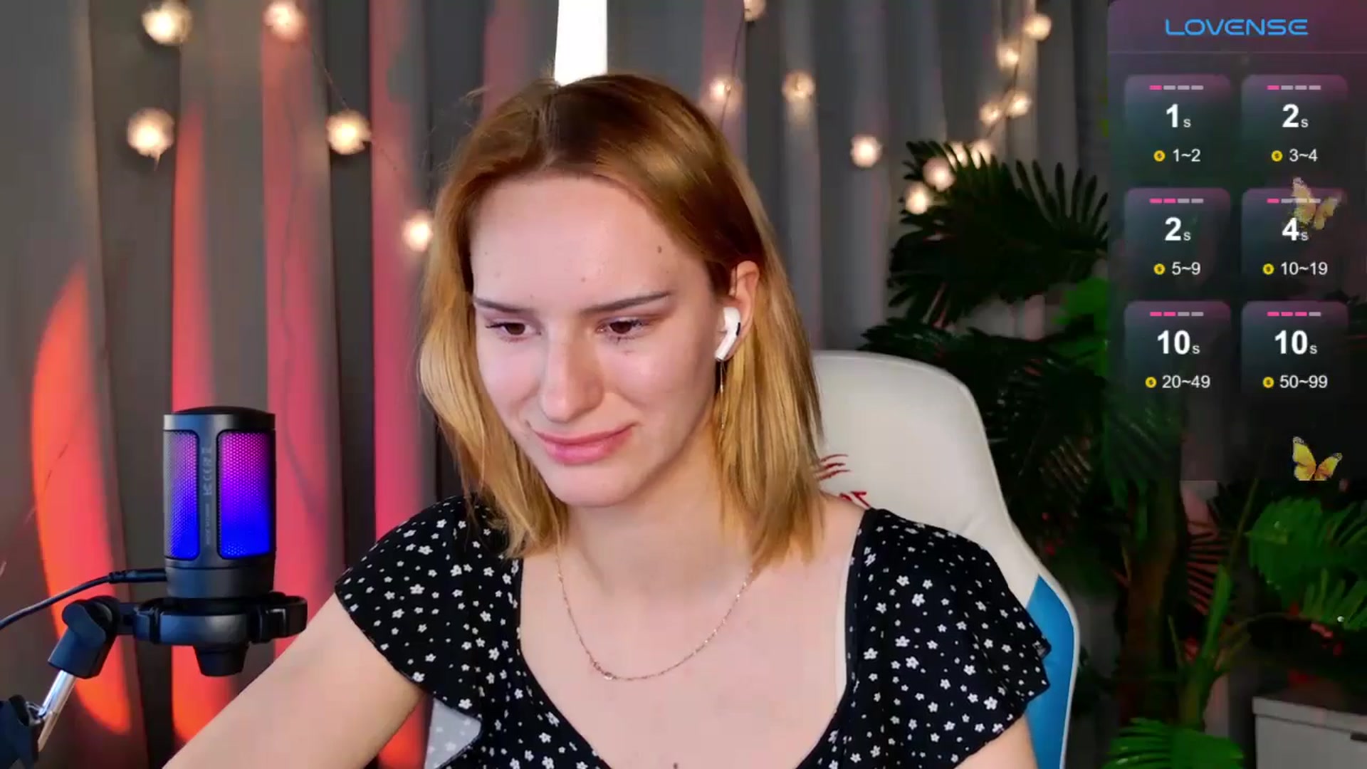 Gallery image thumbnail from RamonaK's myfreecams stream on, 09/03/2024, 12:18 image 11 of 20