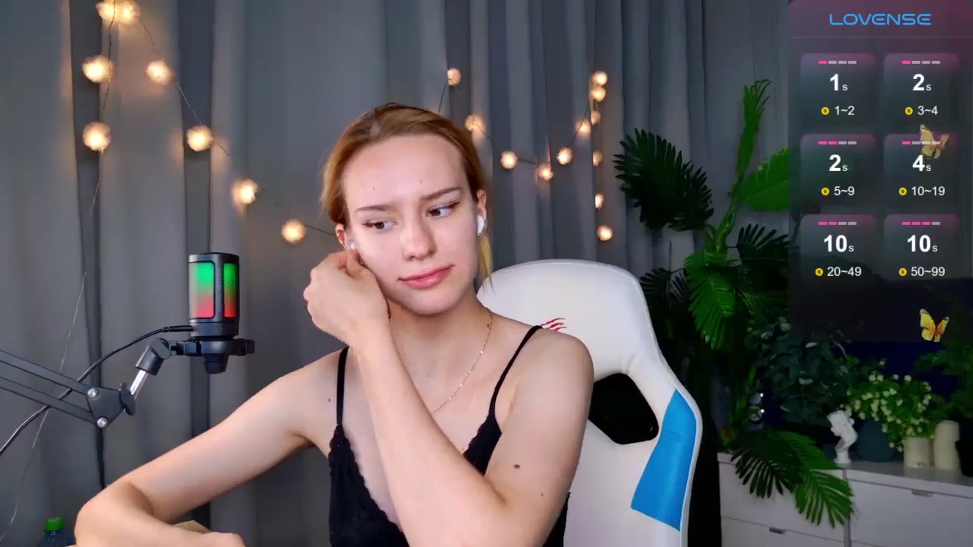 Gallery image thumbnail from RamonaK's myfreecams stream on, 09/06/2024, 08:26 image 18 of 20