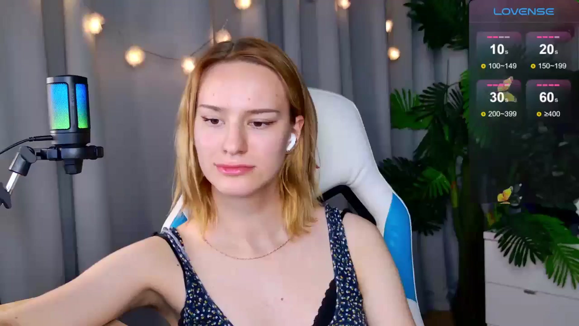 Gallery image thumbnail from RamonaK's myfreecams stream on, 09/06/2024, 12:19 image 2 of 20