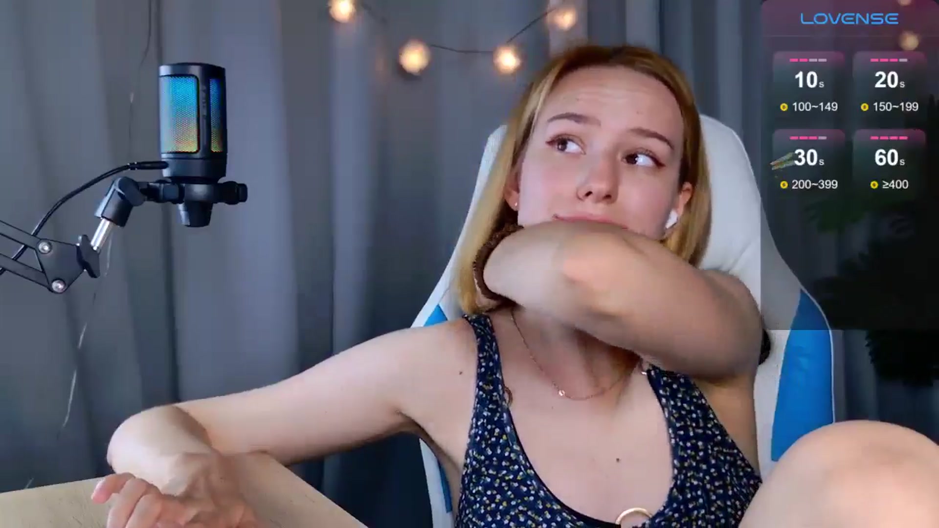 Gallery image thumbnail from RamonaK's myfreecams stream on, 09/09/2024, 08:26 image 7 of 20