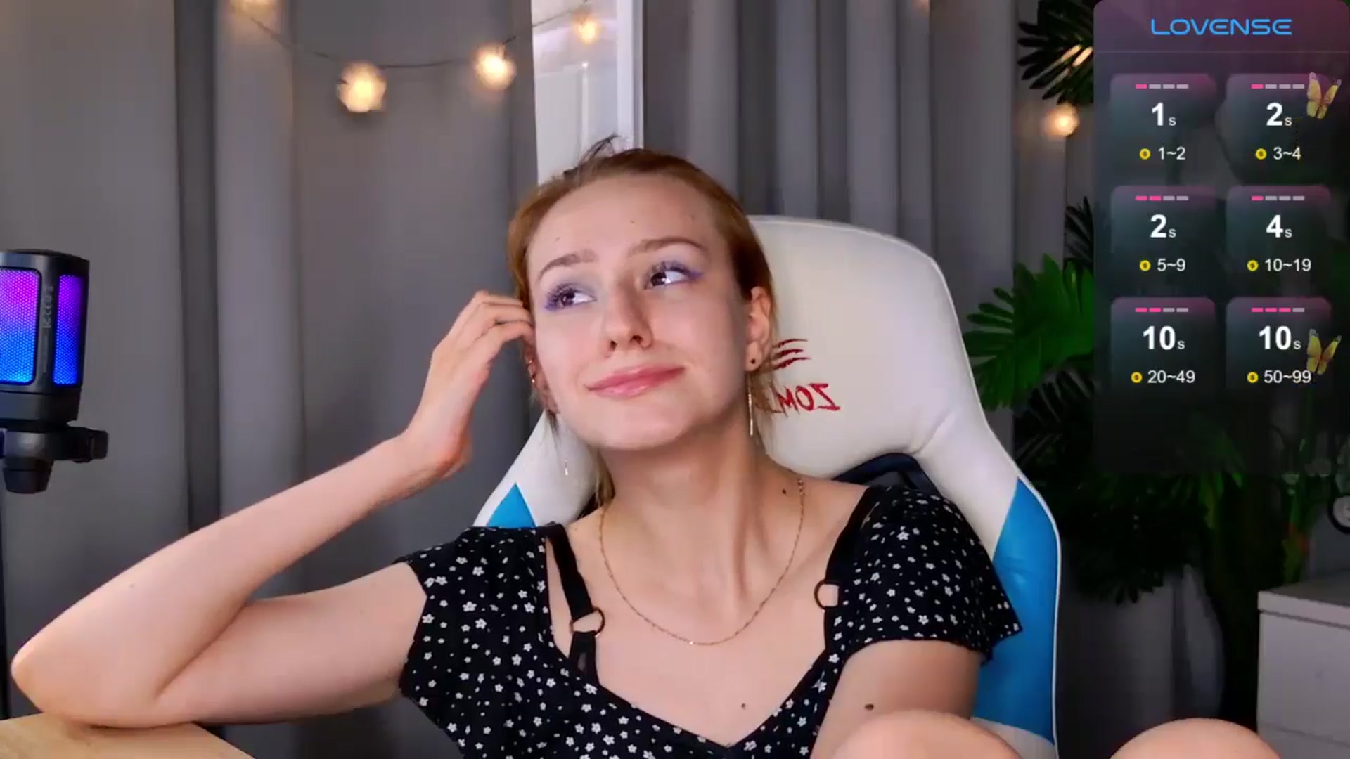 Gallery image thumbnail from RamonaK's myfreecams stream on, 09/14/2024, 10:33 image 10 of 20