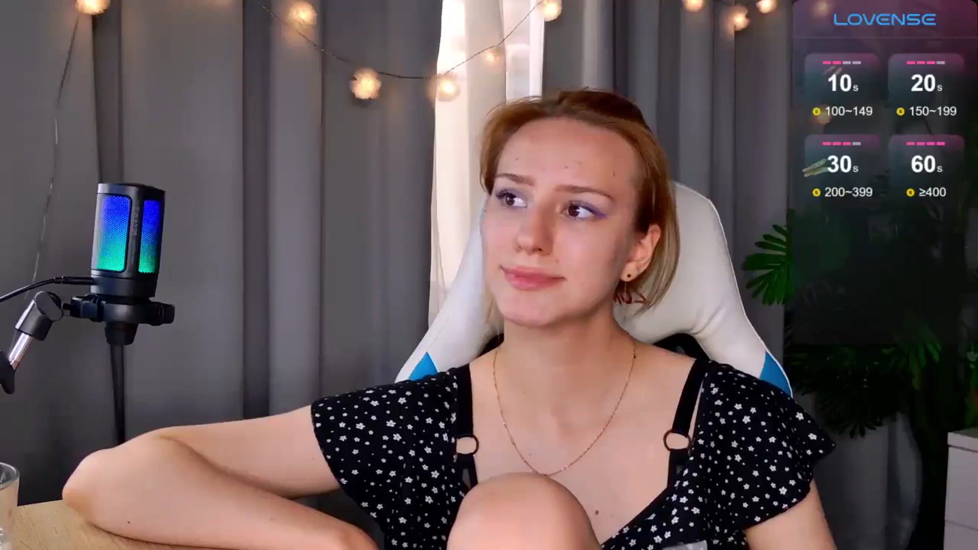 Gallery image thumbnail from RamonaK's myfreecams stream on, 09/14/2024, 12:18 image 4 of 20