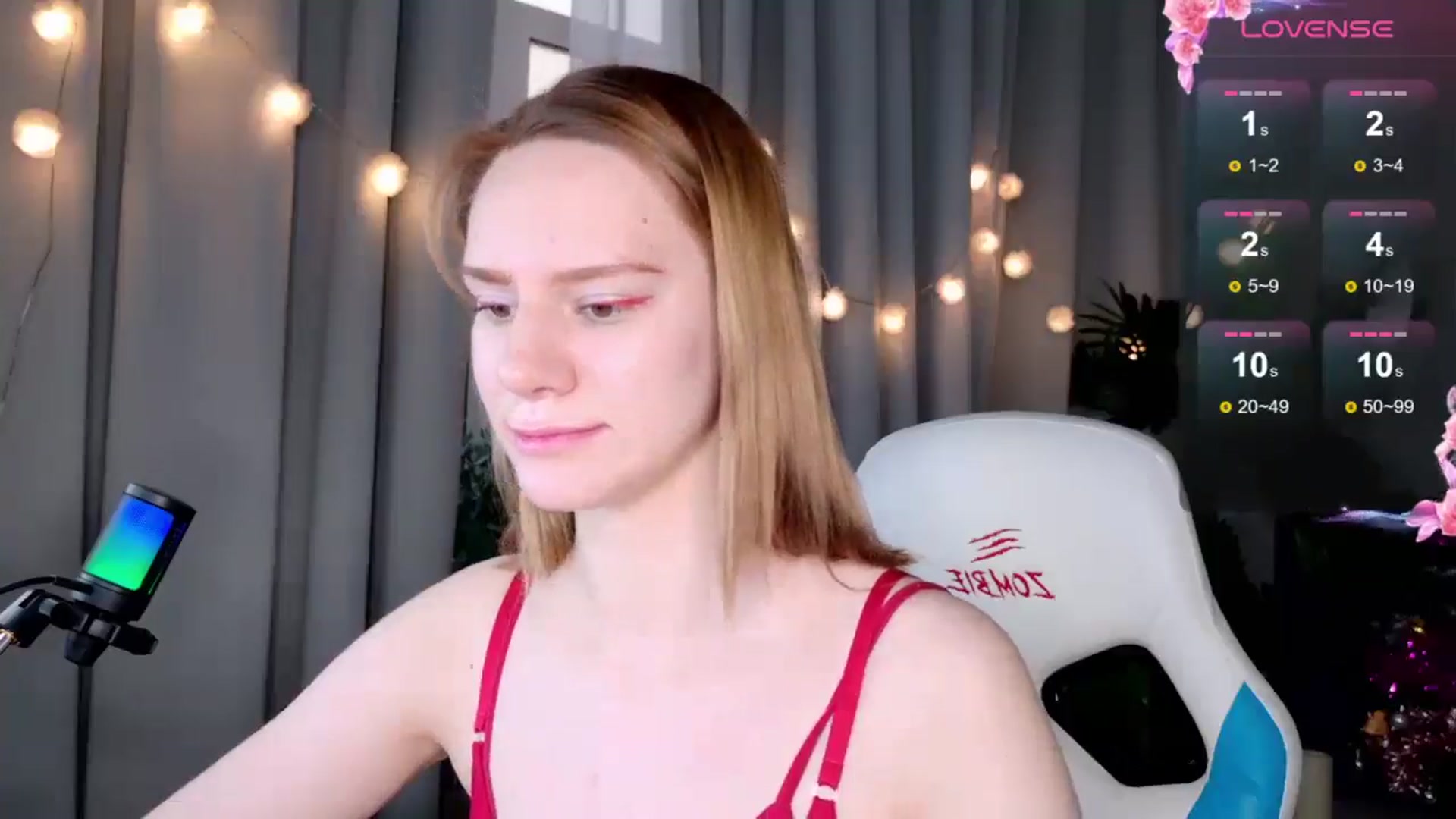 Gallery image thumbnail from RamonaK's myfreecams stream on, 12/25/2024, 11:53 image 6 of 20