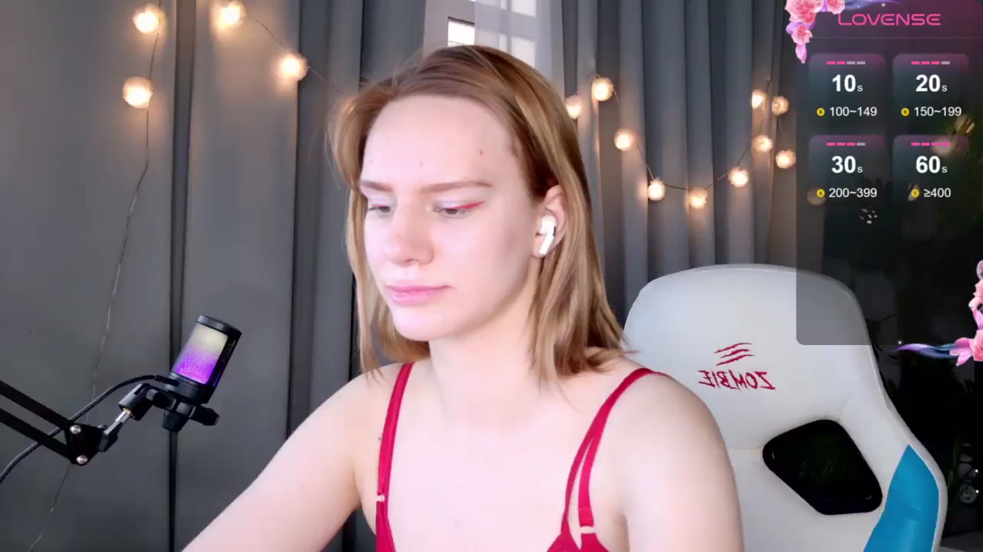 Gallery image thumbnail from RamonaK's myfreecams stream on, 12/25/2024, 11:53 image 14 of 20