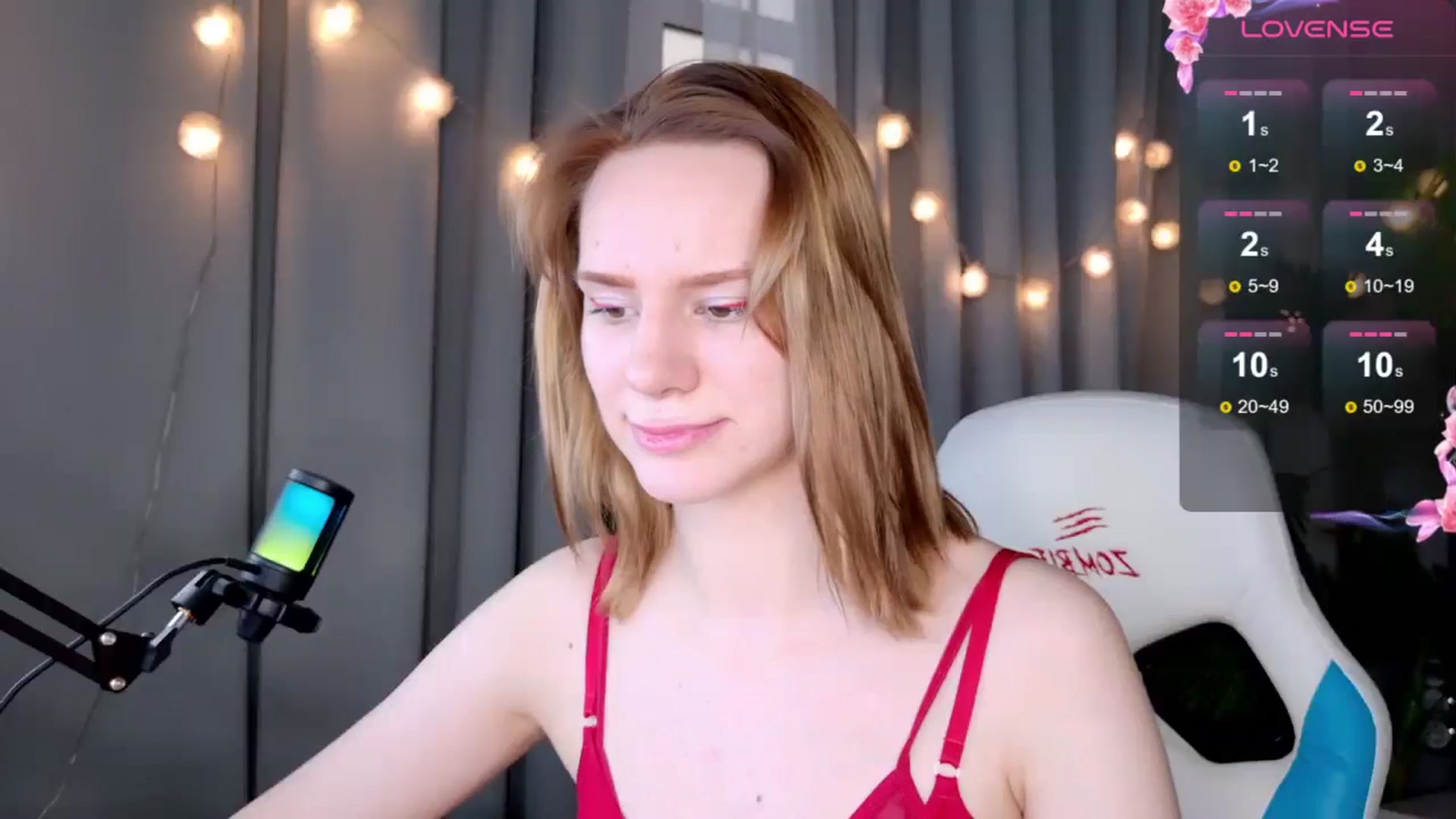 Gallery image thumbnail from RamonaK's myfreecams stream on, 12/25/2024, 11:53 image 11 of 20