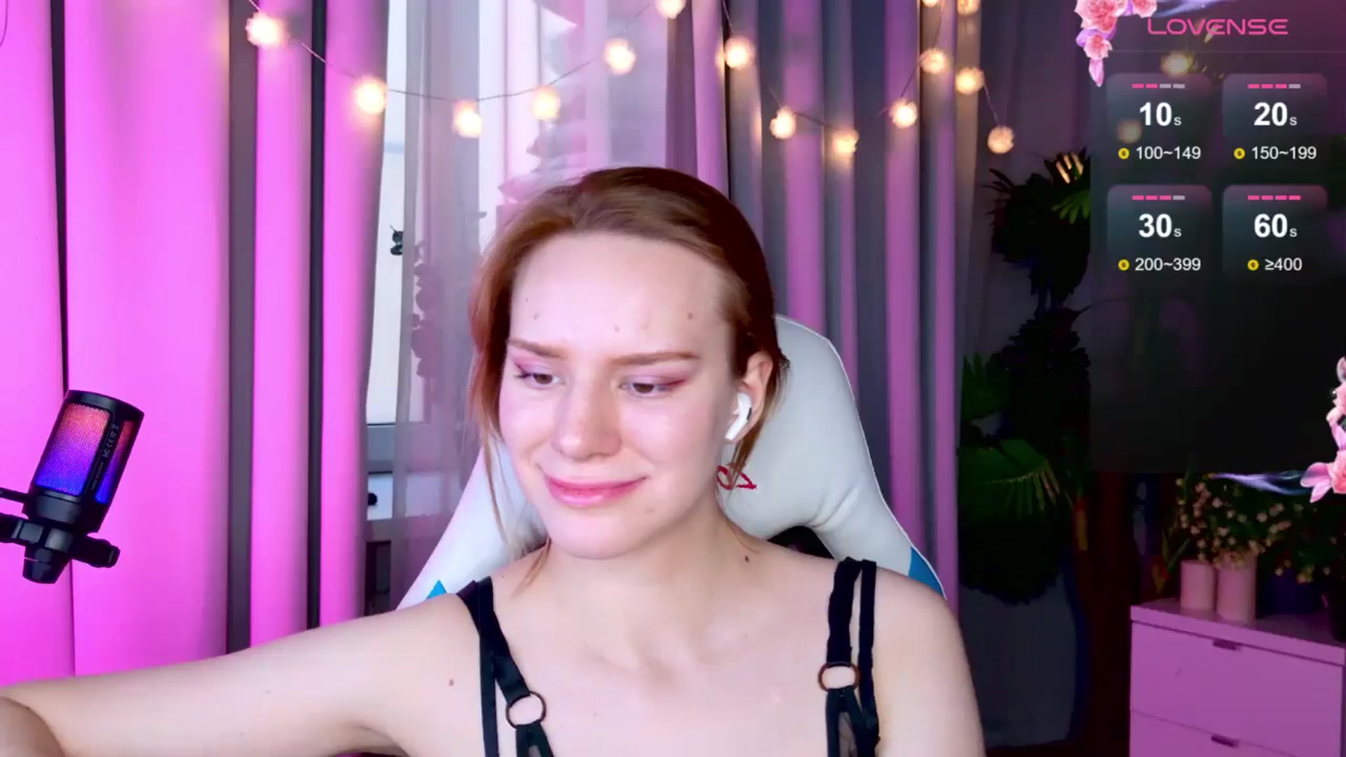 Gallery image thumbnail from RamonaK's myfreecams stream on, 12/31/2024, 12:18 image 4 of 20