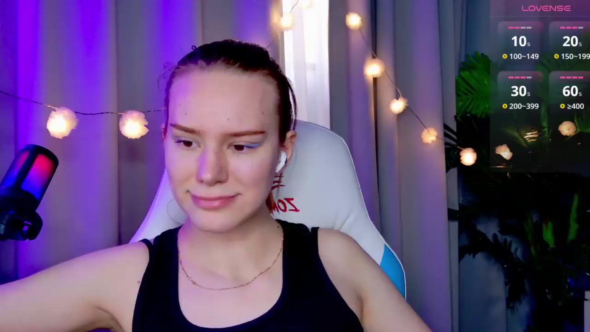 Gallery image thumbnail from RamonaK's myfreecams stream on, 04/21/2025, 10:09 image 14 of 20