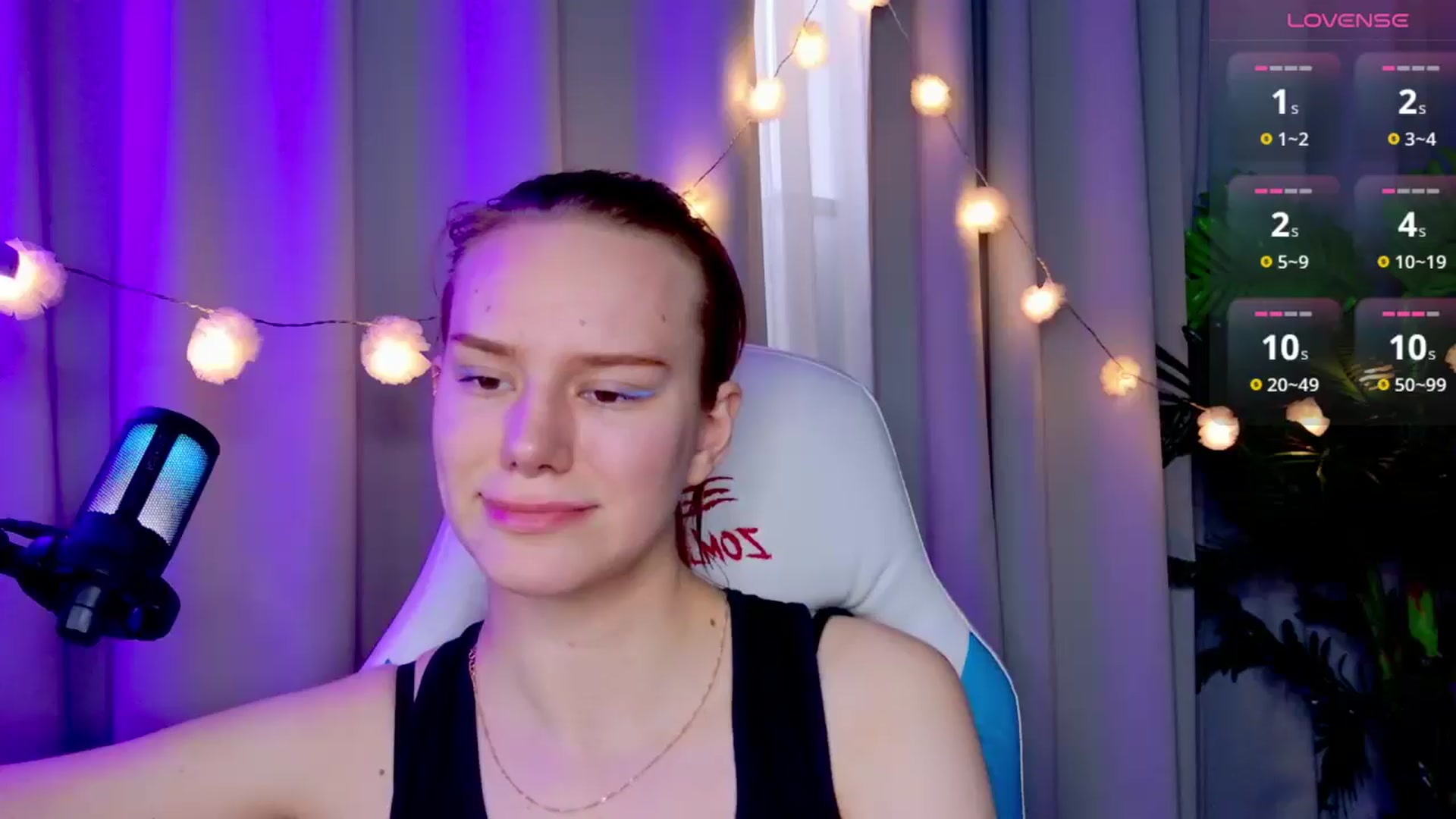 Gallery image thumbnail from RamonaK's myfreecams stream on, 04/21/2025, 12:50 image 10 of 20