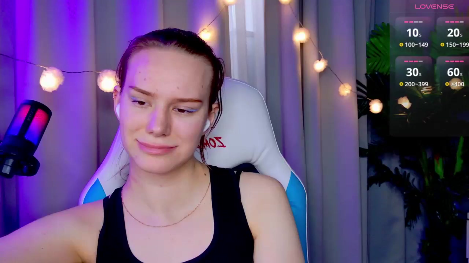 Gallery image thumbnail from RamonaK's myfreecams stream on, 04/21/2025, 12:50 image 19 of 20