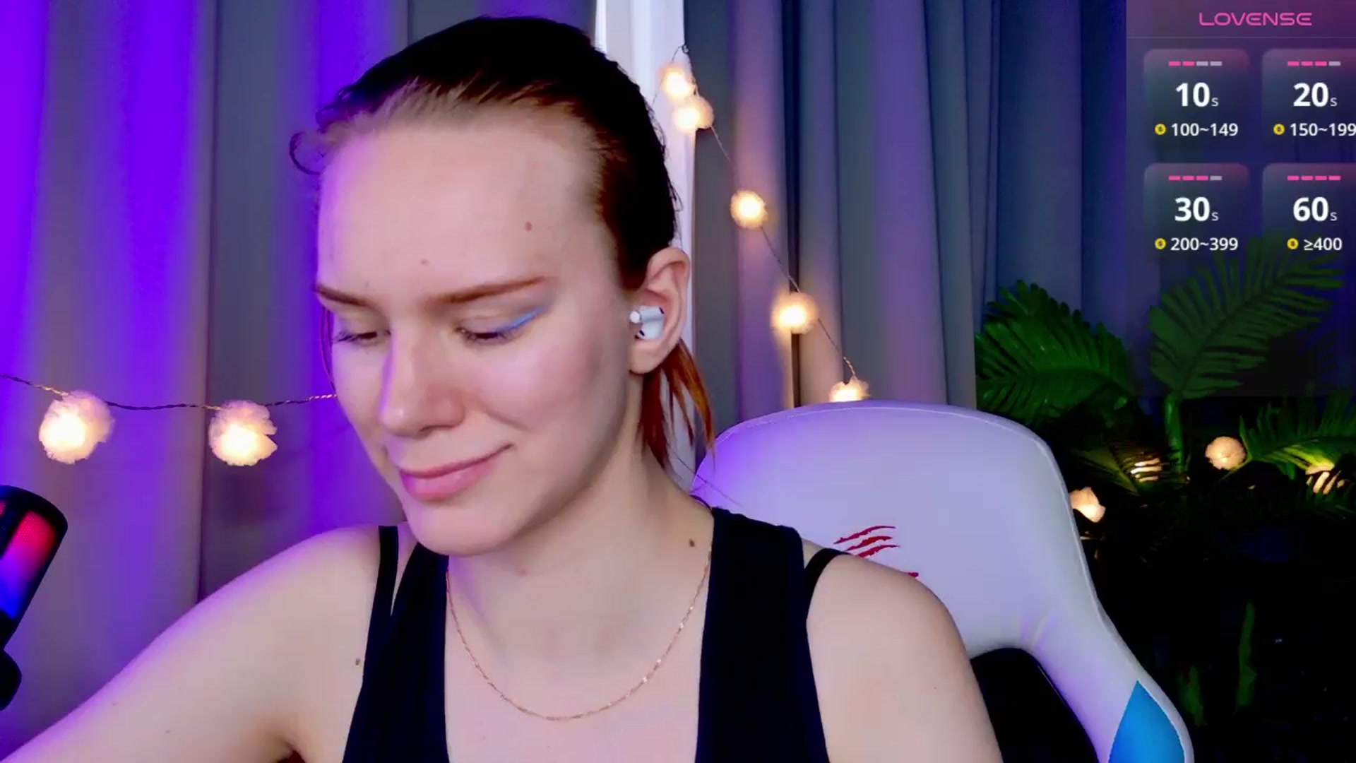 Gallery image thumbnail from RamonaK's myfreecams stream on, 04/21/2025, 12:50 image 5 of 20