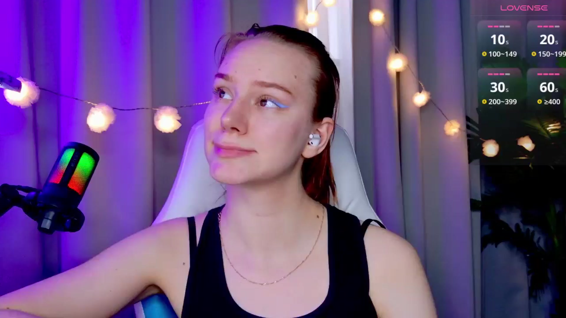 Gallery image thumbnail from RamonaK's myfreecams stream on, 04/21/2025, 12:50 image 7 of 20