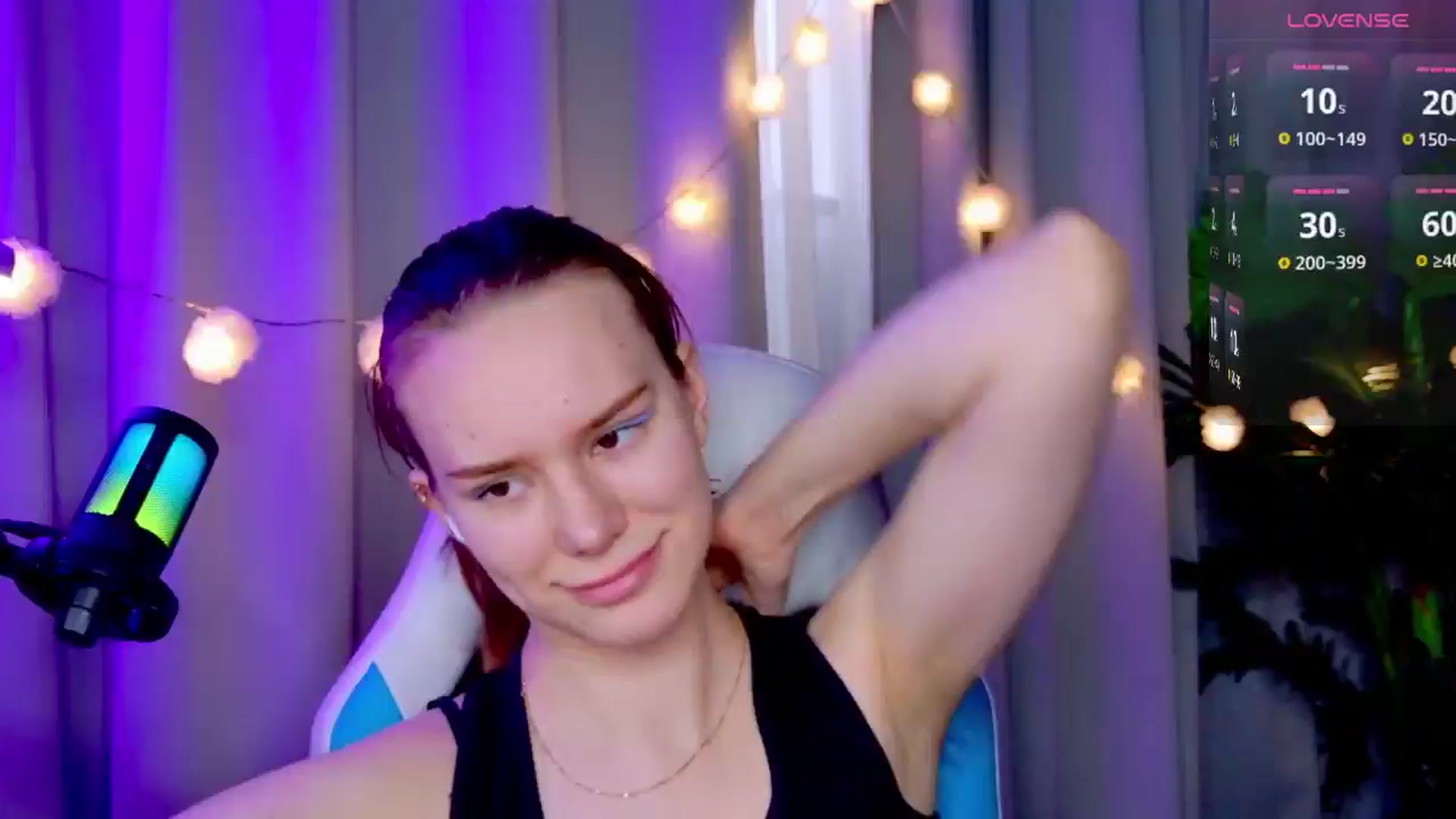 Gallery image thumbnail from RamonaK's myfreecams stream on, 04/21/2025, 12:50 image 12 of 20