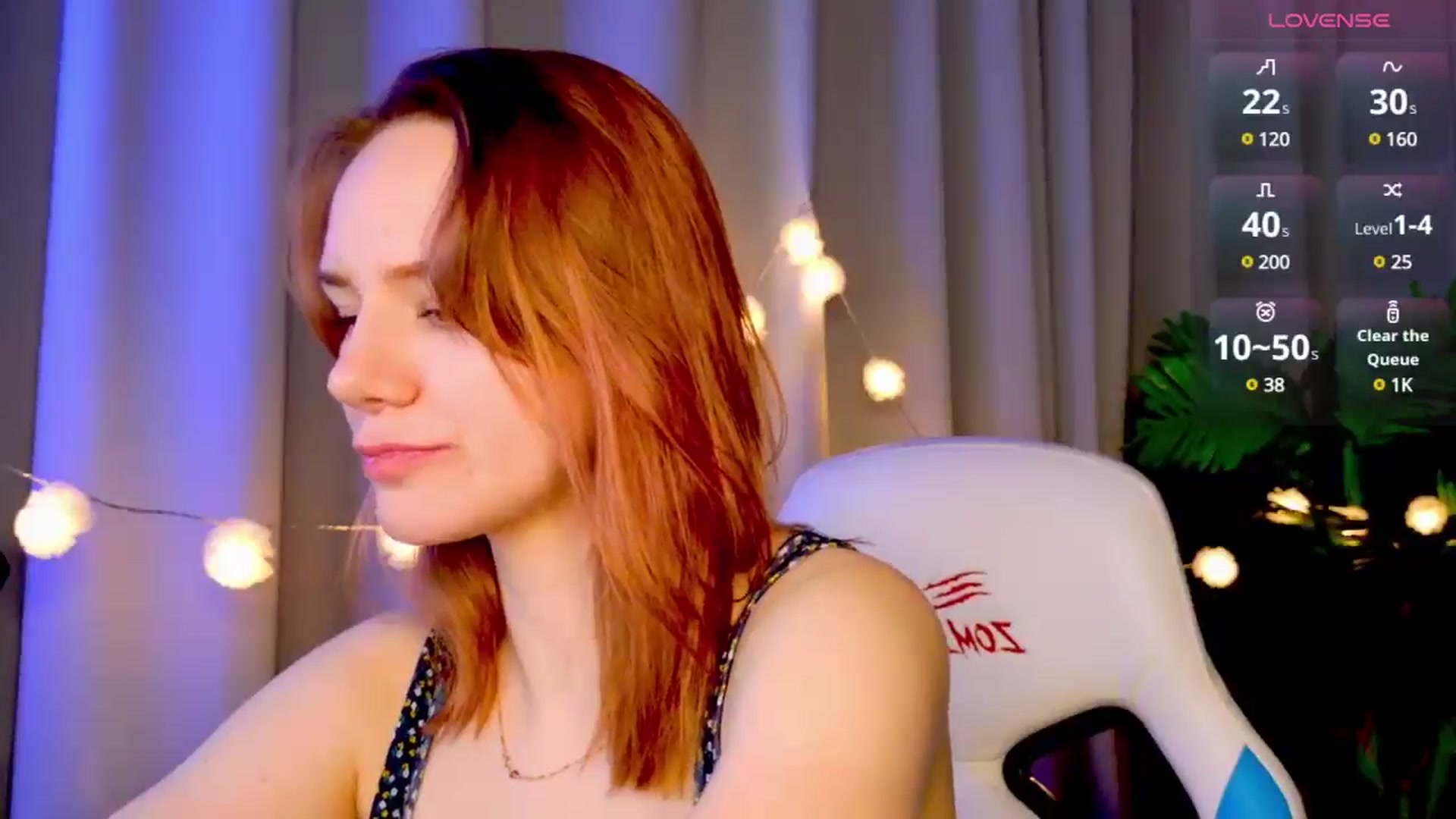 Gallery image thumbnail from RamonaK's myfreecams stream on, 05/03/2025, 12:29 image 13 of 20