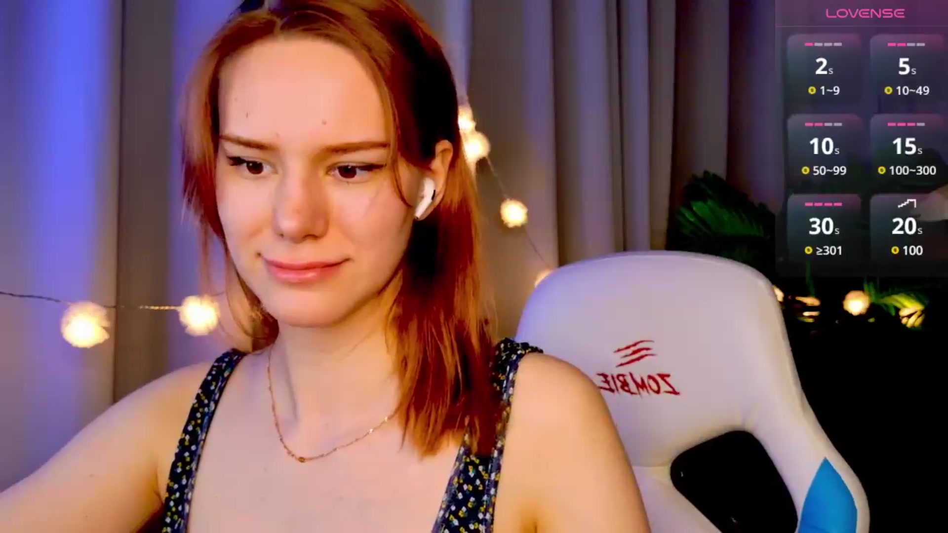 Gallery image thumbnail from RamonaK's myfreecams stream on, 05/03/2025, 12:29 image 15 of 20