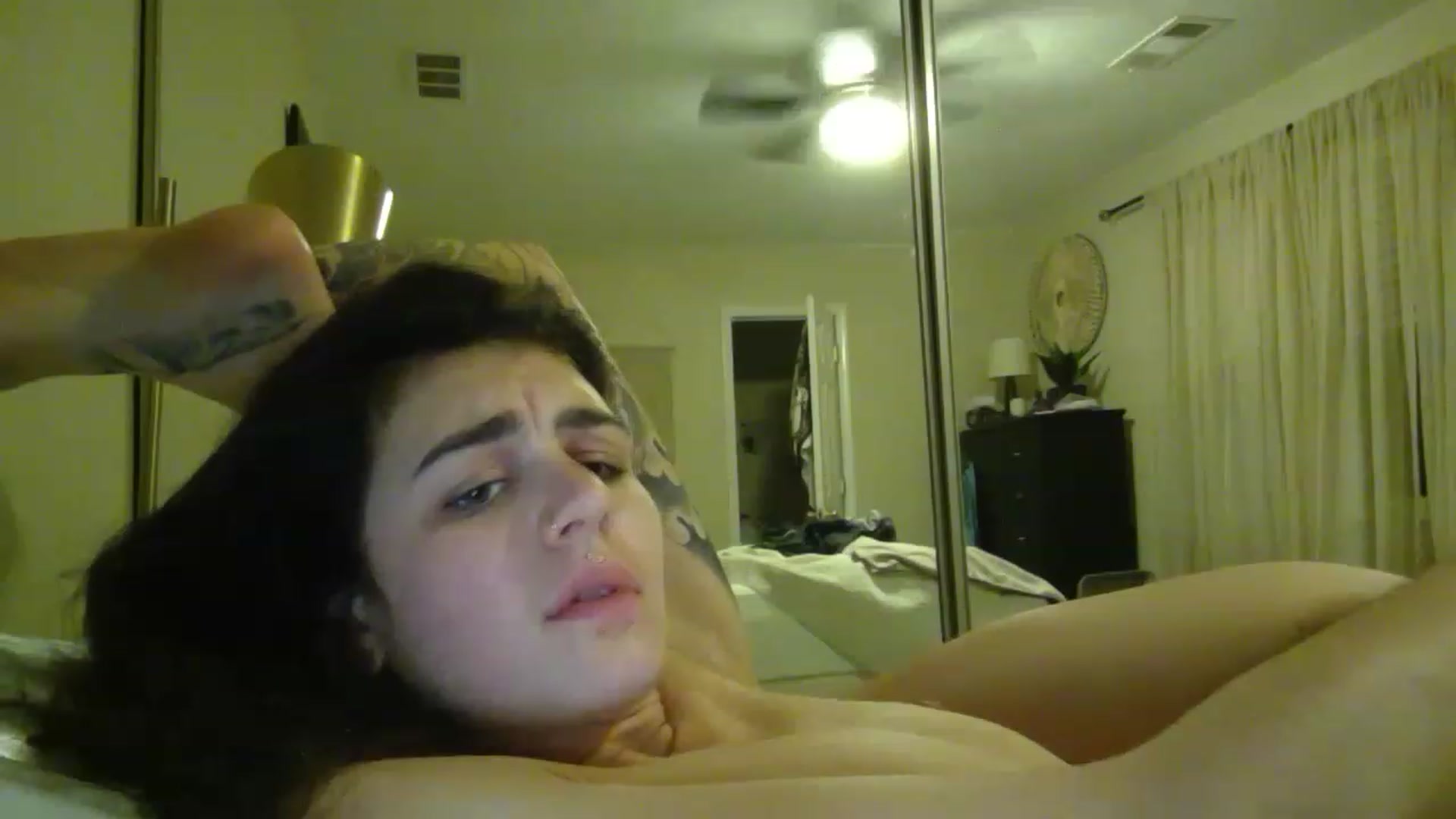 Gallery image thumbnail from RamonaVixen's myfreecams stream on, 11/28/2022, 06:09 image 9 of 20