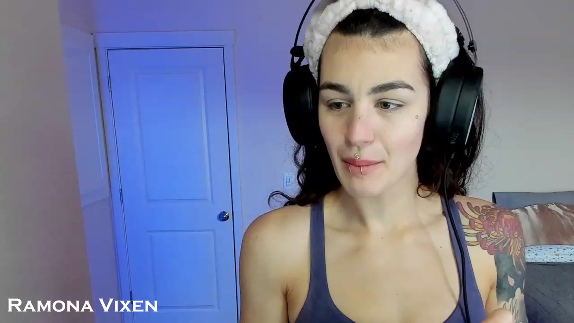 Gallery image thumbnail from RamonaVixen's myfreecams stream on, 12/31/2023, 20:22 image 4 of 20
