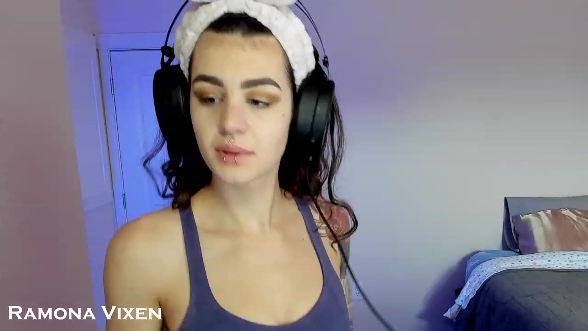 Gallery image thumbnail from RamonaVixen's myfreecams stream on, 12/31/2023, 20:22 image 19 of 20