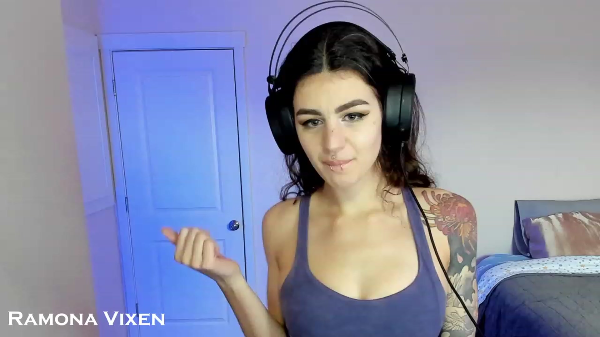 Gallery image thumbnail from RamonaVixen's myfreecams stream on, 12/31/2023, 21:19 image 7 of 20
