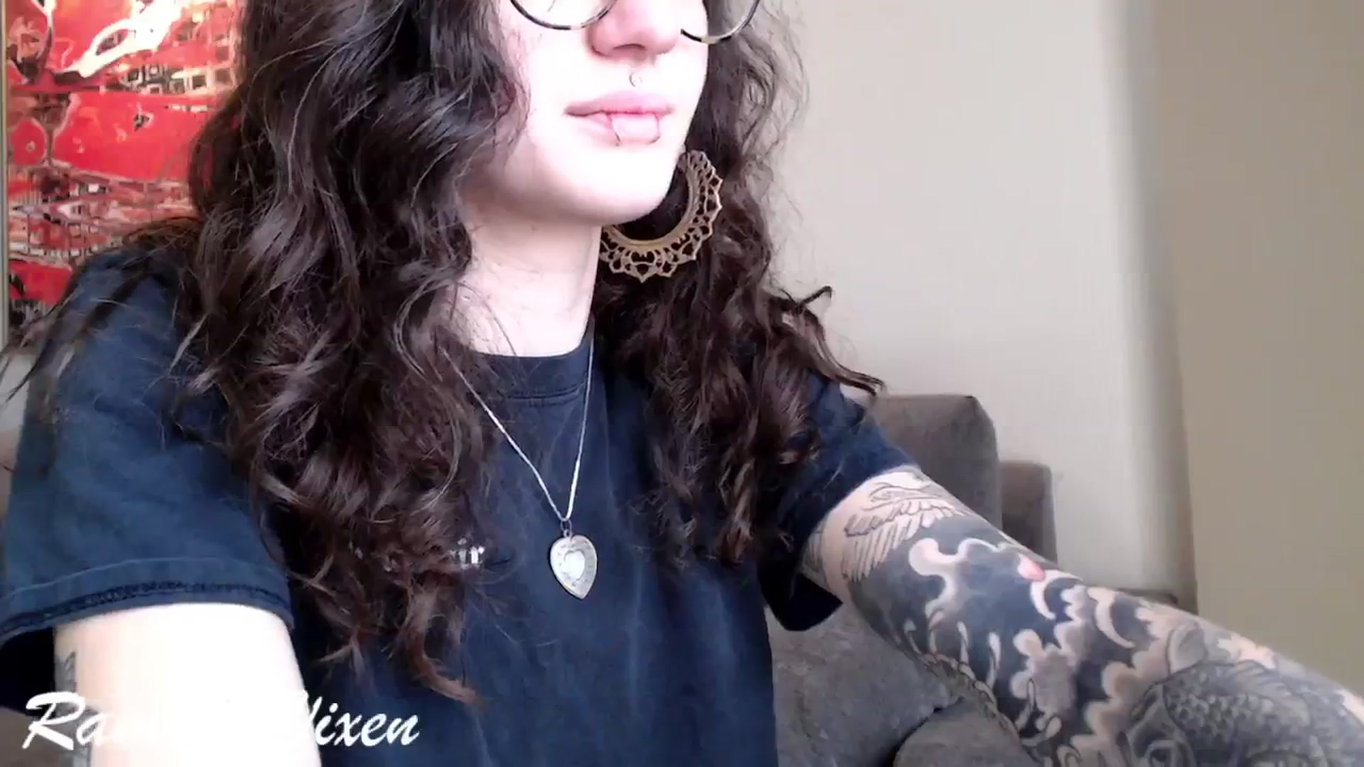 Gallery image thumbnail from RamonaVixen's myfreecams stream on, 01/25/2024, 21:18 image 18 of 20
