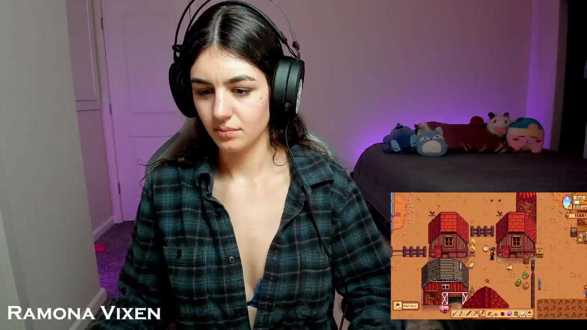 Gallery image thumbnail from RamonaVixen's myfreecams stream on, 05/02/2024, 03:56 image 14 of 20