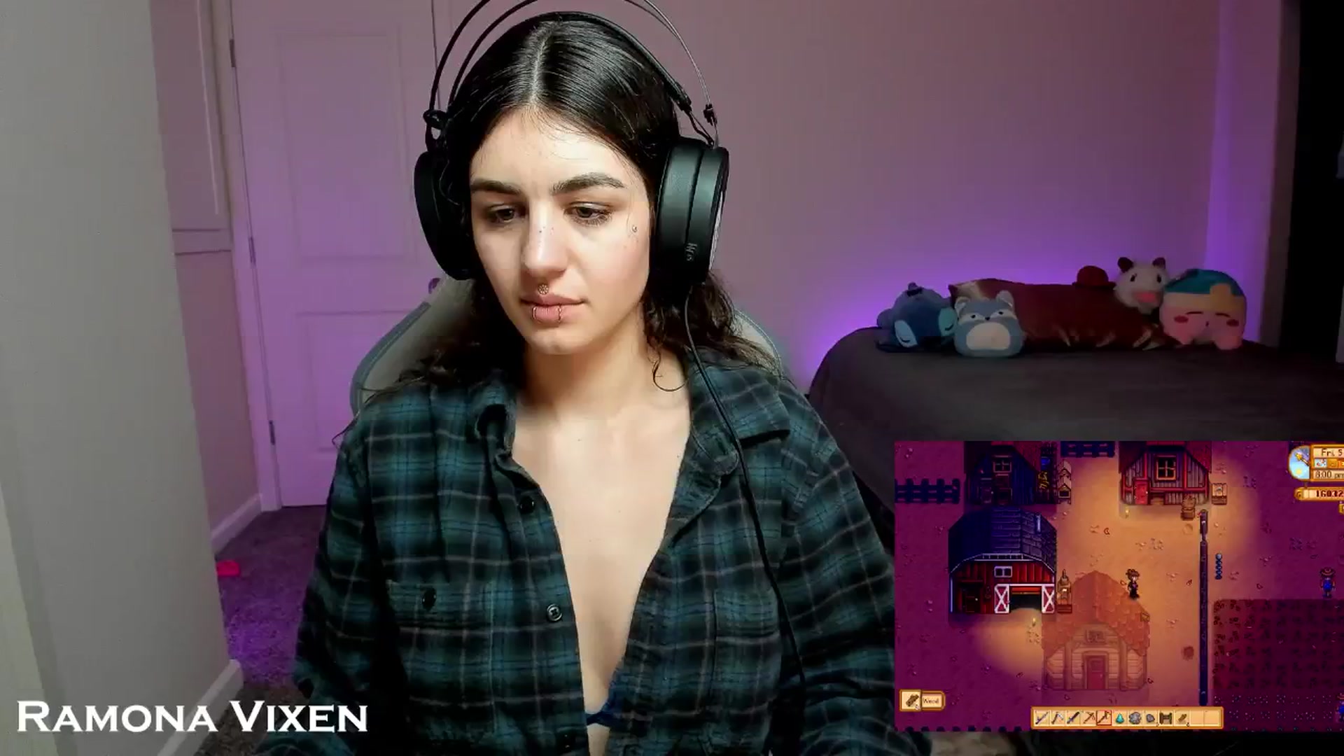 Gallery image thumbnail from RamonaVixen's myfreecams stream on, 05/02/2024, 03:56 image 13 of 20