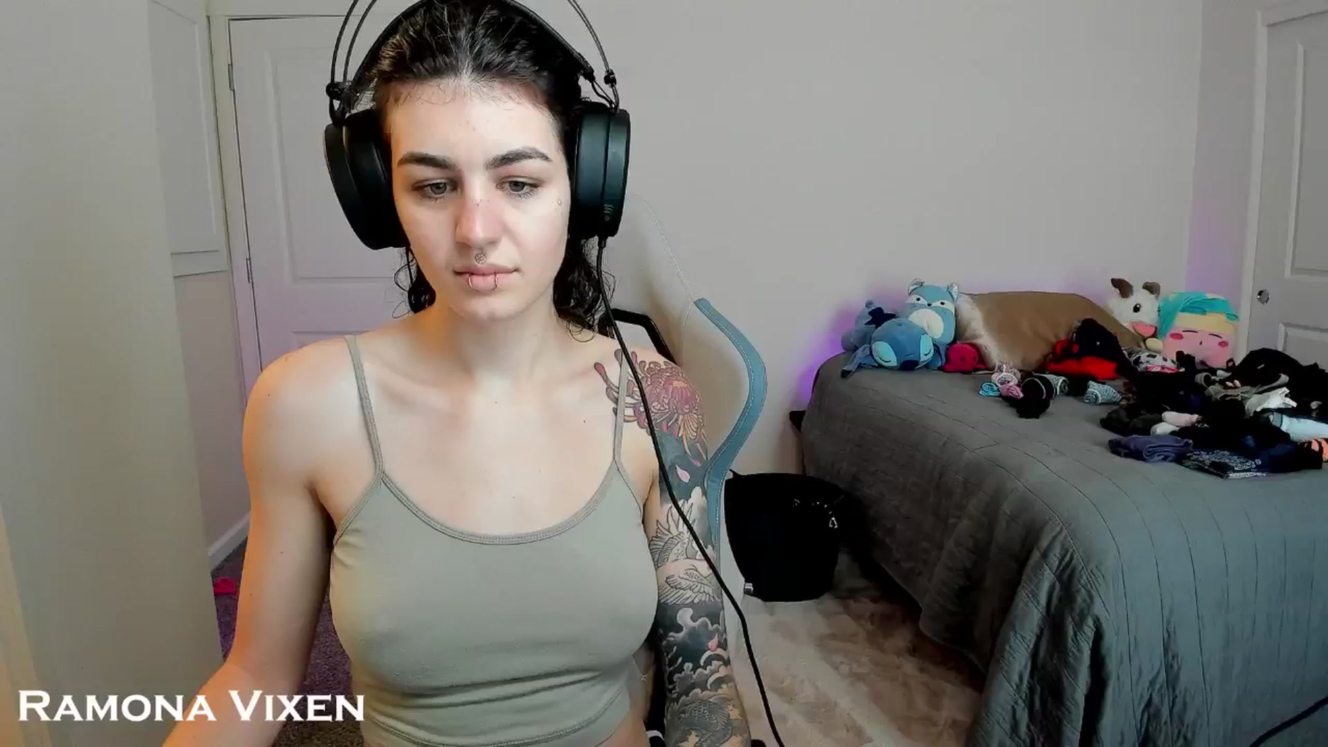 Gallery image thumbnail from RamonaVixen's myfreecams stream on, 05/03/2024, 20:02 image 7 of 20