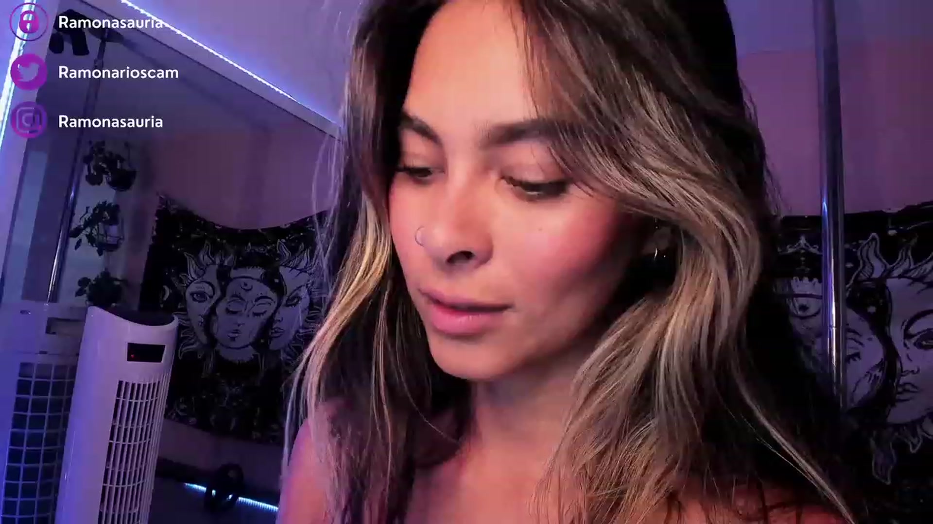 Gallery image thumbnail from Ramonarios's myfreecams stream on, 05/11/2023, 22:35 image 19 of 20