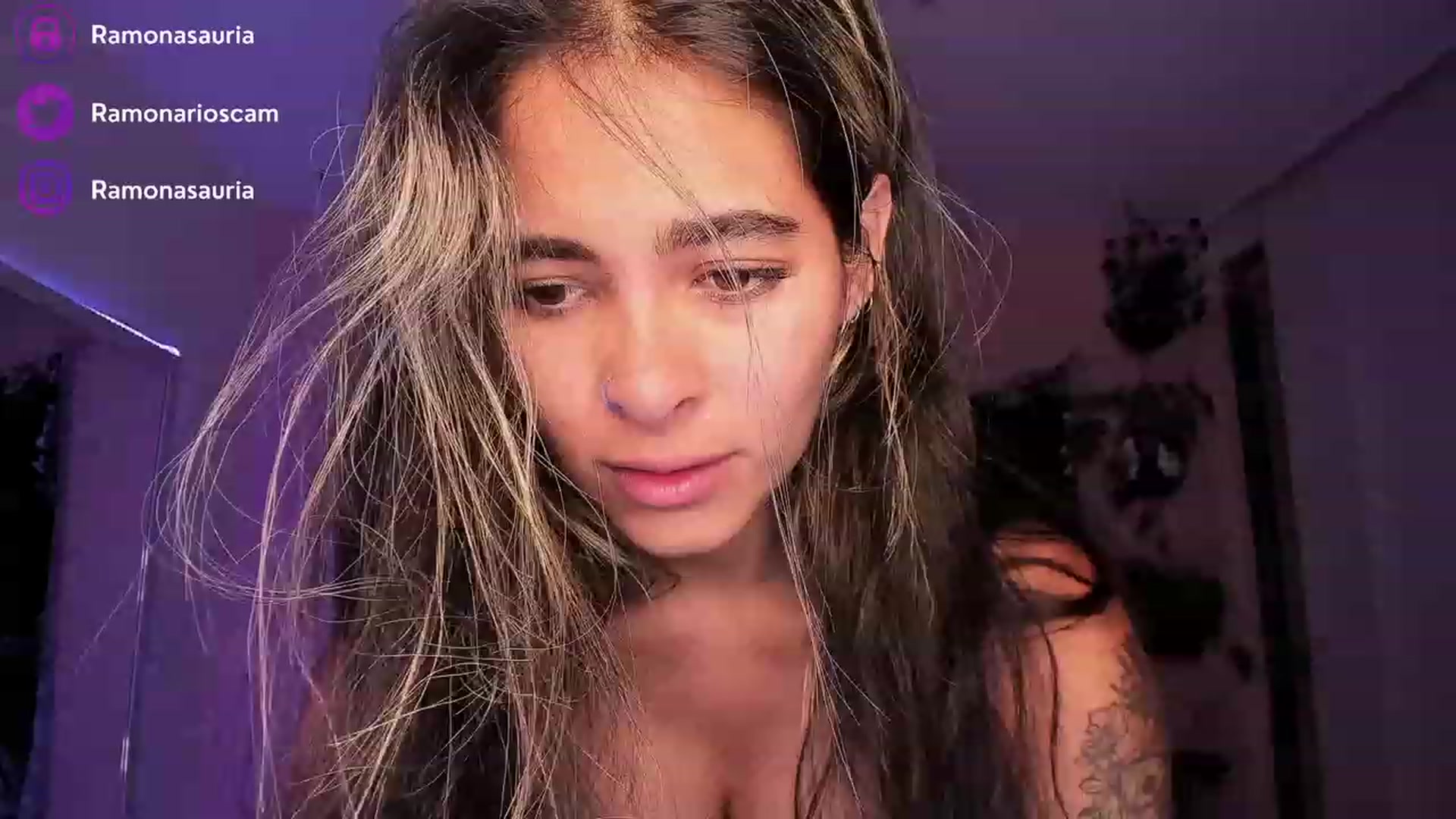 Gallery image thumbnail from Ramonarios's myfreecams stream on, 05/20/2023, 24:01 image 11 of 20
