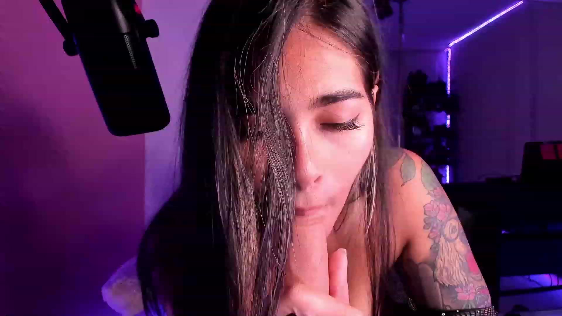 Gallery image thumbnail from Ramonarios's myfreecams stream on, 07/07/2023, 23:37 image 20 of 20