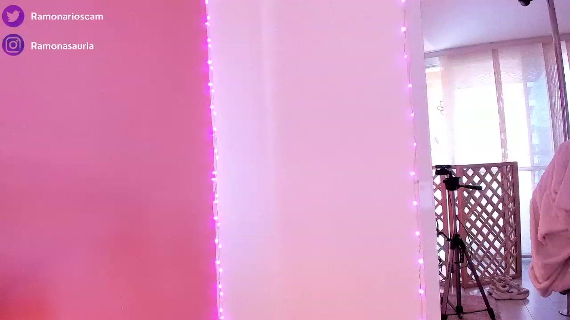 Gallery image thumbnail from Ramonarios's myfreecams stream on, 07/20/2023, 21:44 image 10 of 20