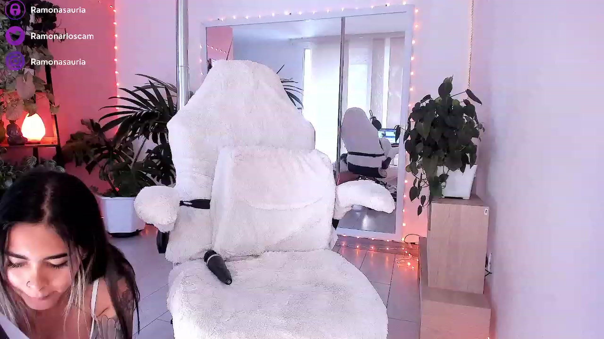 Gallery image thumbnail from Ramonarios's myfreecams stream on, 08/29/2023, 19:50 image 20 of 20