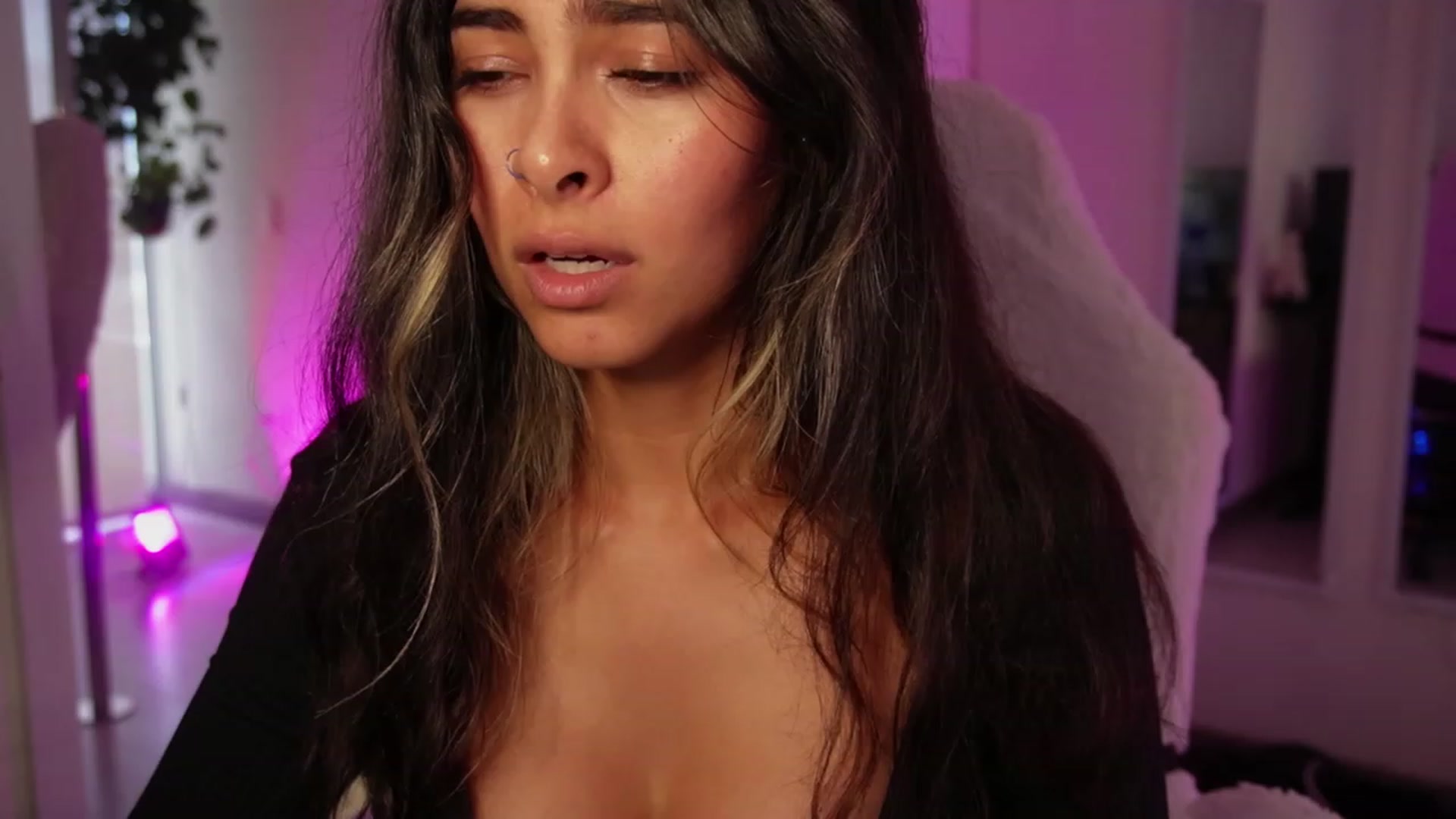 Gallery image thumbnail from Ramonarios's myfreecams stream on, 11/14/2023, 20:25 image 7 of 20