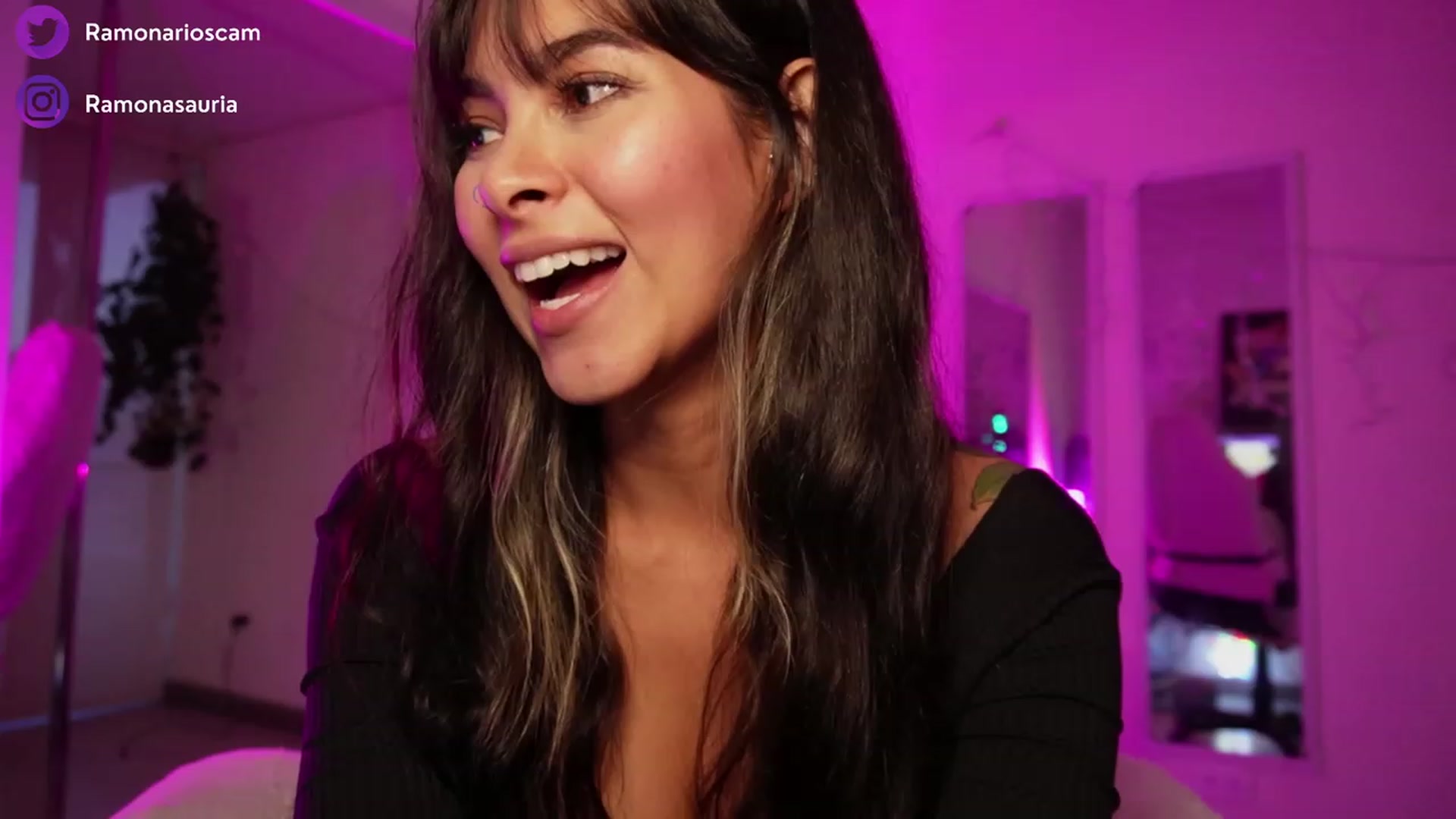 Gallery image thumbnail from Ramonarios's myfreecams stream on, 12/04/2023, 23:07 image 7 of 20