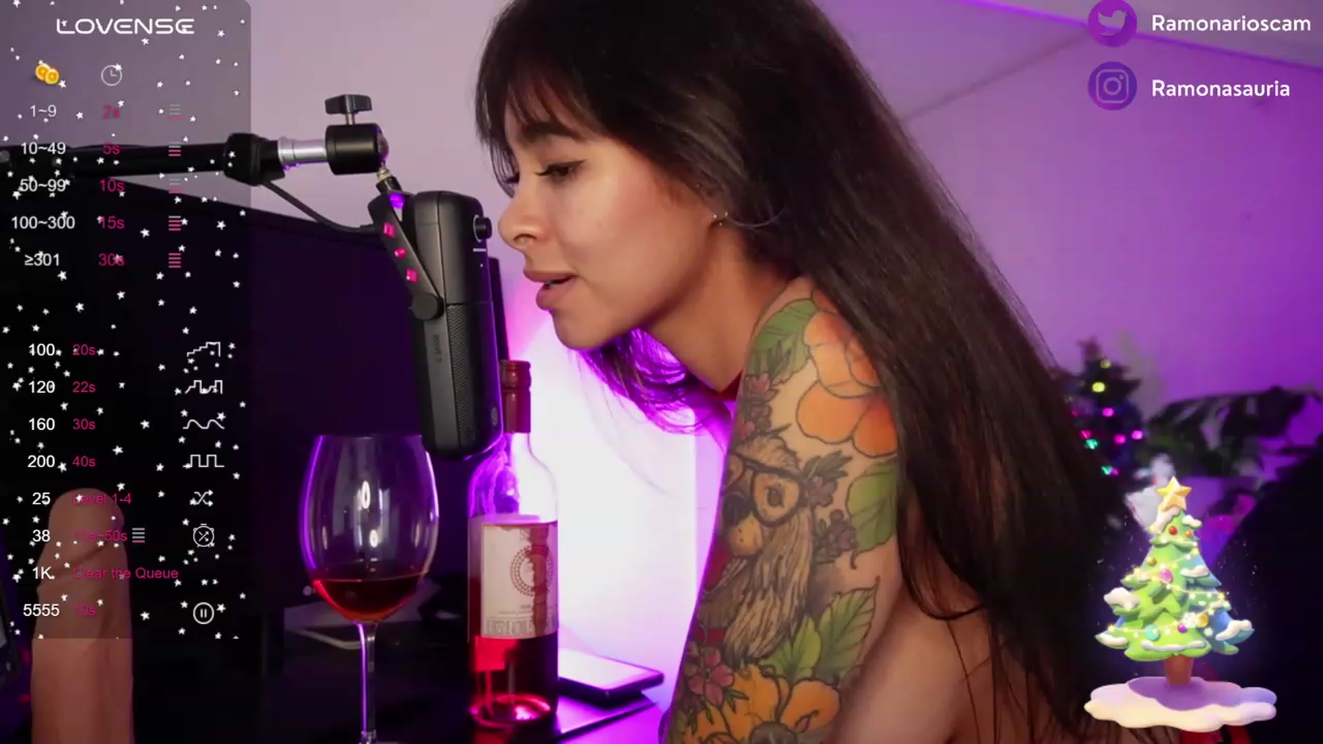 Gallery image thumbnail from Ramonarios's myfreecams stream on, 12/24/2023, 19:29 image 11 of 20