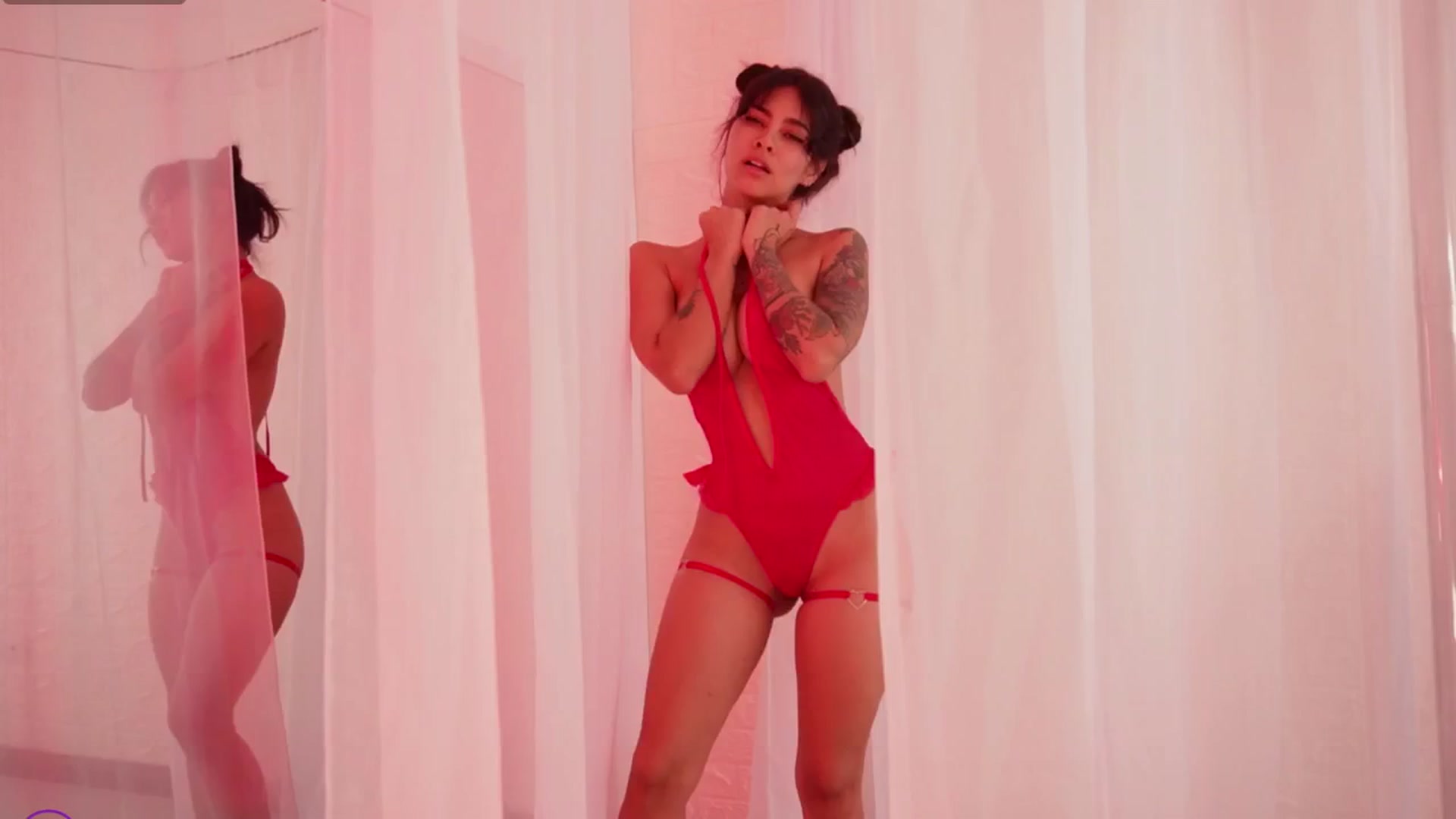 Gallery image thumbnail from Ramonarios's myfreecams stream on, 02/14/2024, 20:07 image 13 of 20