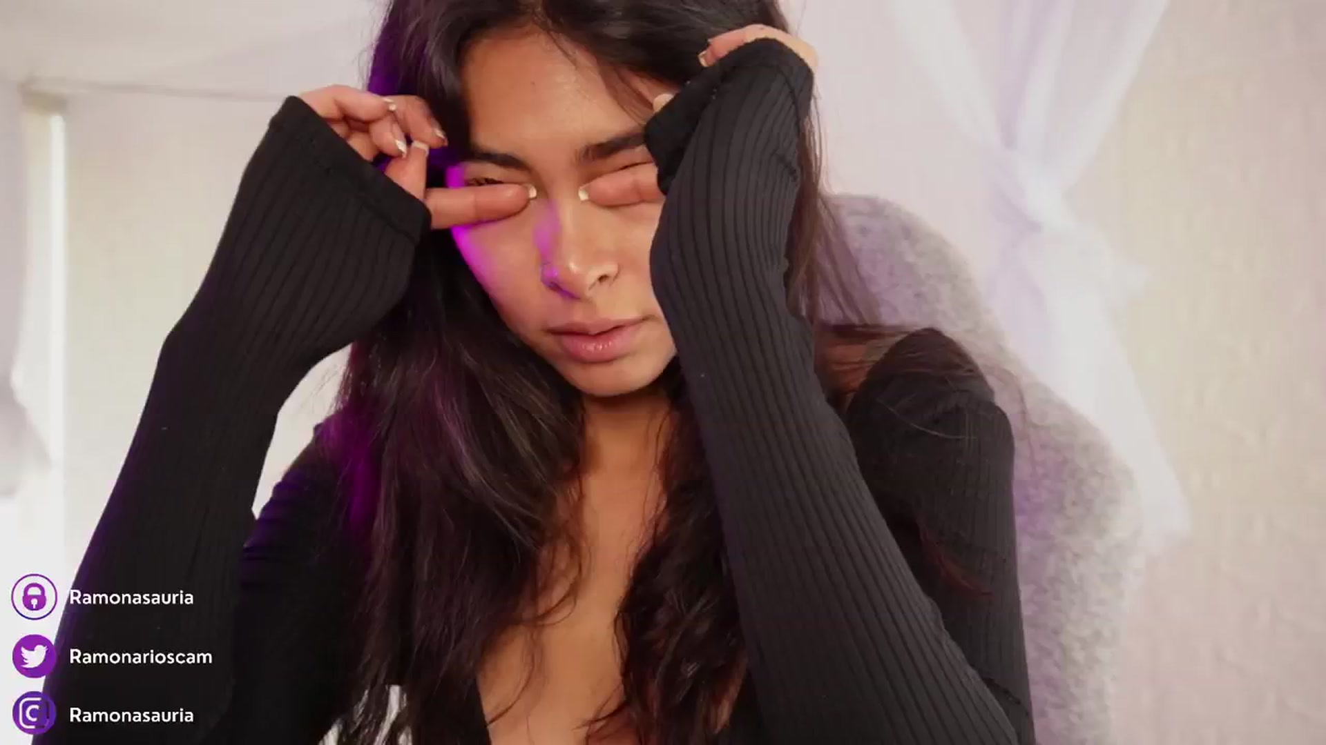 Gallery image thumbnail from Ramonarios's myfreecams stream on, 02/24/2024, 16:19 image 1 of 20