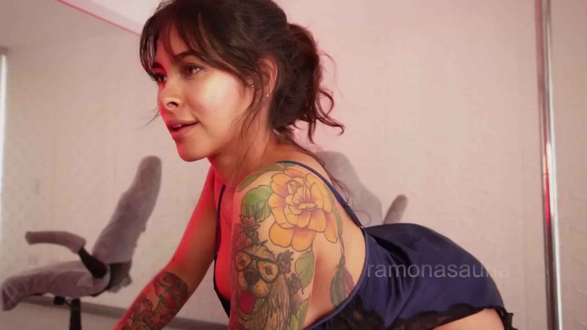 Gallery image thumbnail from Ramonarios's myfreecams stream on, 03/11/2024, 19:48 image 7 of 20