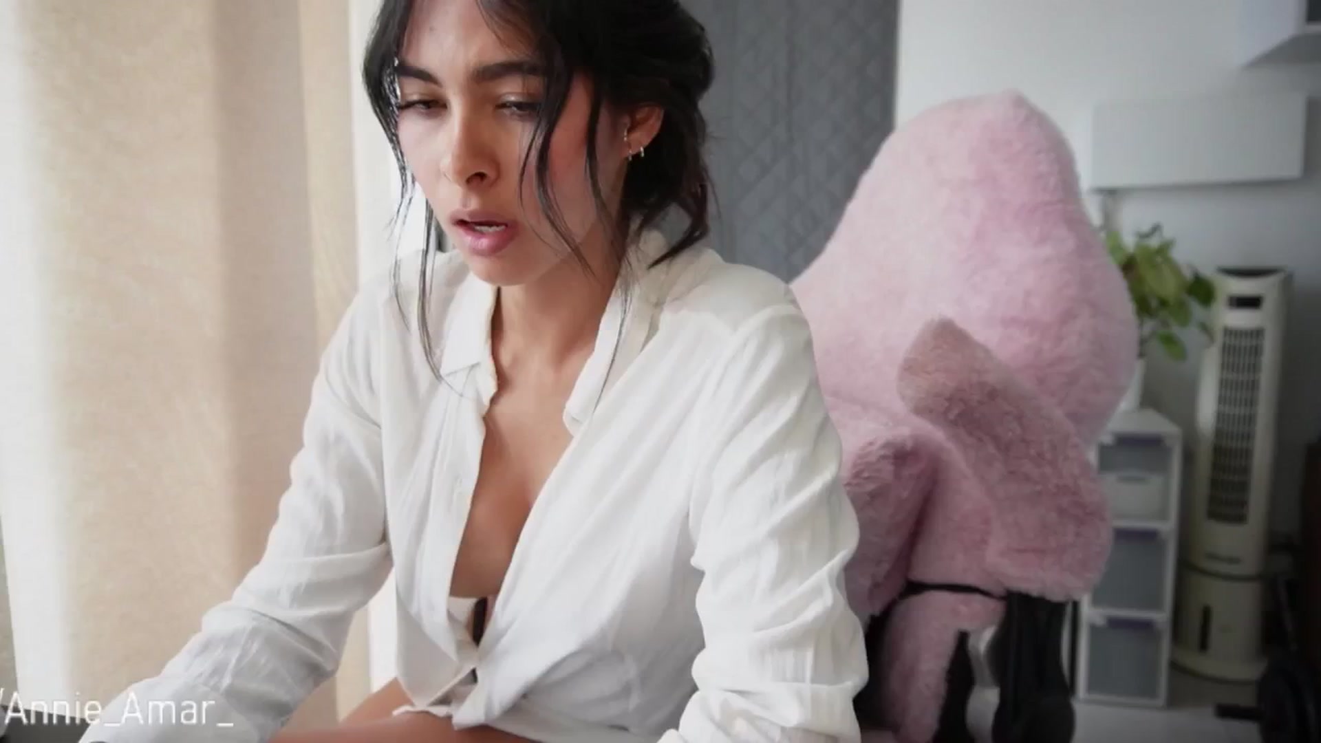 Gallery image thumbnail from Ramonarios's myfreecams stream on, 09/10/2024, 17:52 image 8 of 20