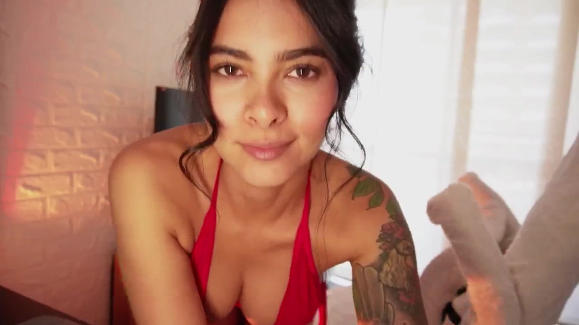 Gallery image thumbnail from Ramonarios's myfreecams stream on, 01/14/2025, 19:07 image 3 of 20