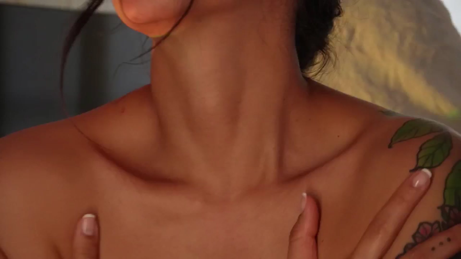 Gallery image thumbnail from Ramonarios's myfreecams stream on, 01/30/2025, 20:15 image 3 of 20