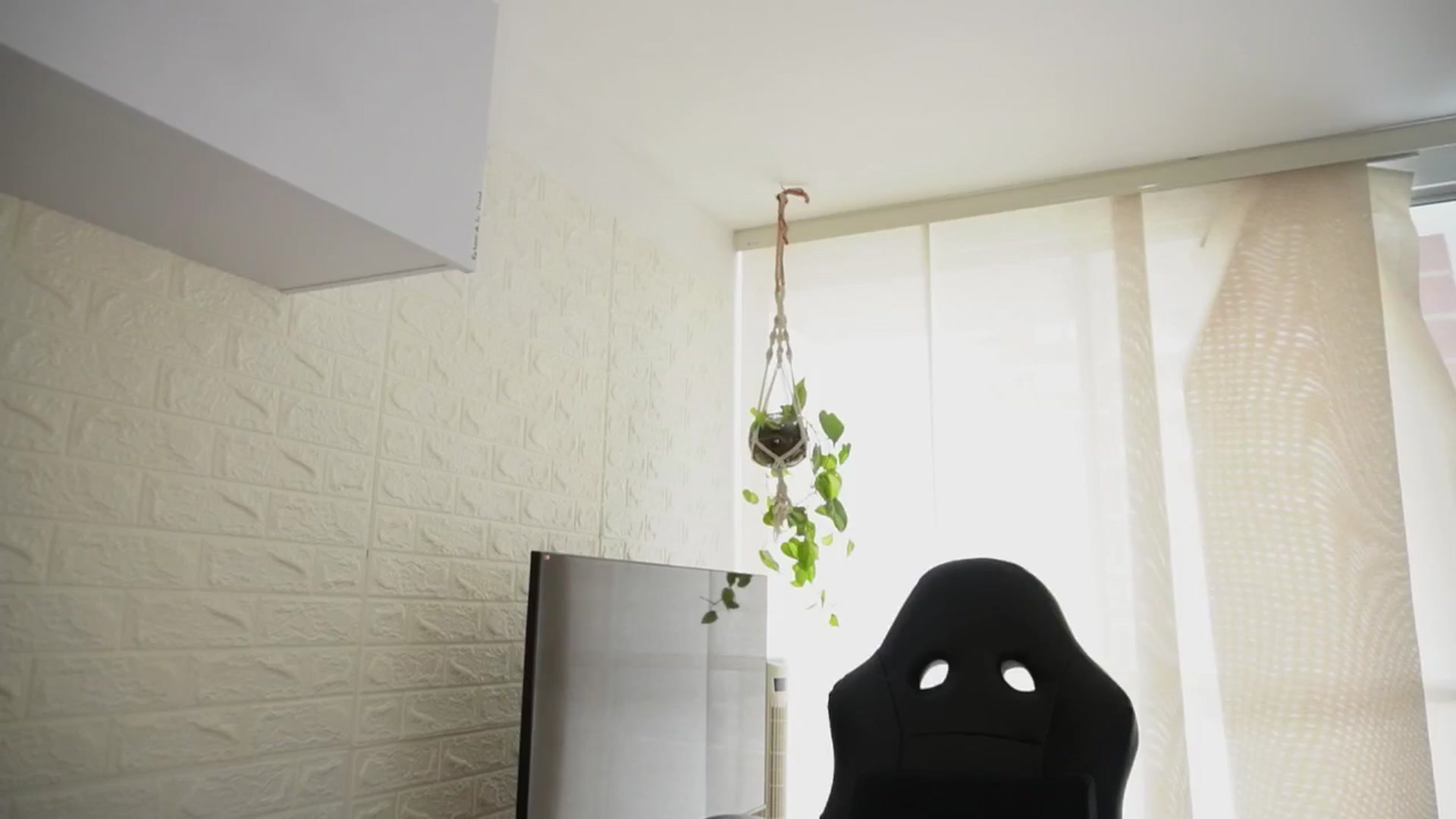 Gallery image thumbnail from Ramonarios's myfreecams stream on, 02/20/2025, 18:25 image 5 of 20