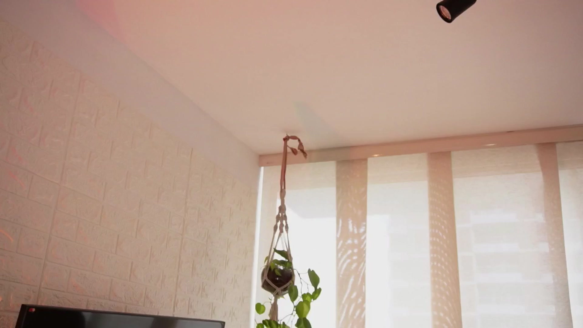 Gallery image thumbnail from Ramonarios's myfreecams stream on, 06/12/2025, 18:12 image 3 of 20